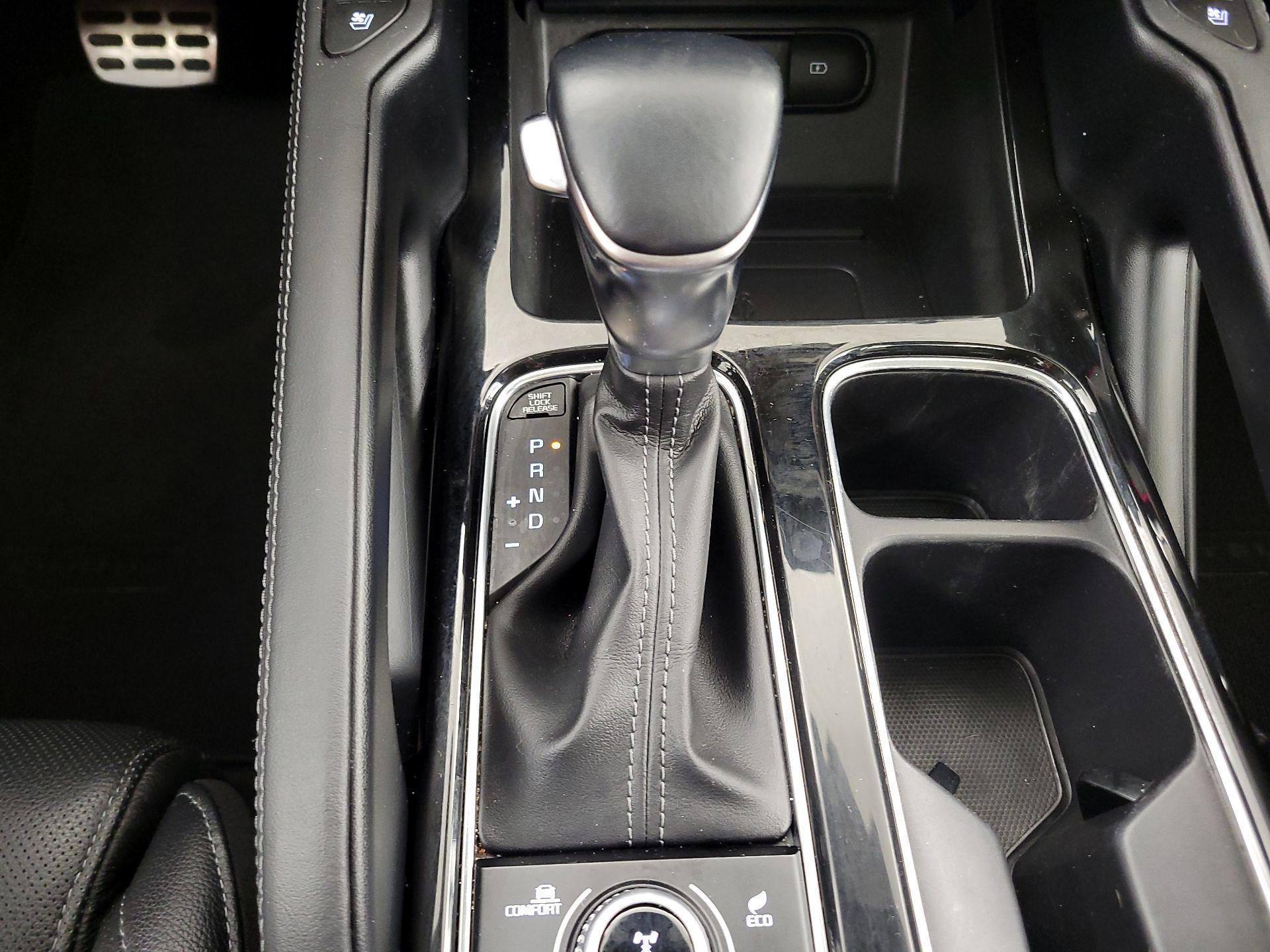 Thumbnail: 2021 Kia Telluride - 18