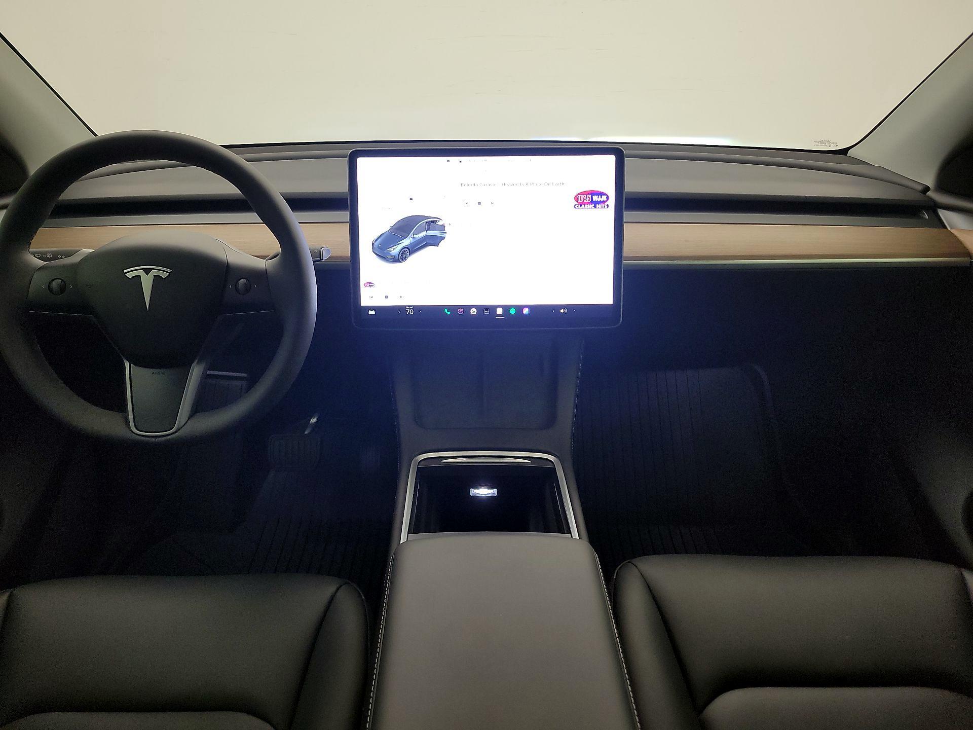 Thumbnail: 2024 Tesla Model Y - 9
