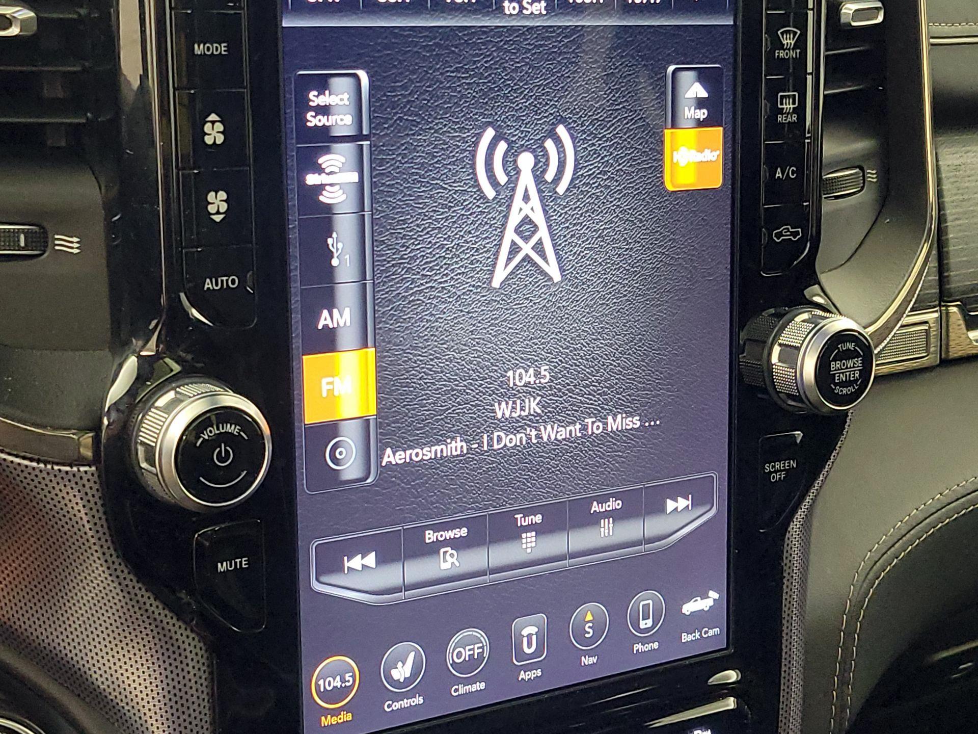 Thumbnail: 2019 RAM 1500 - 16