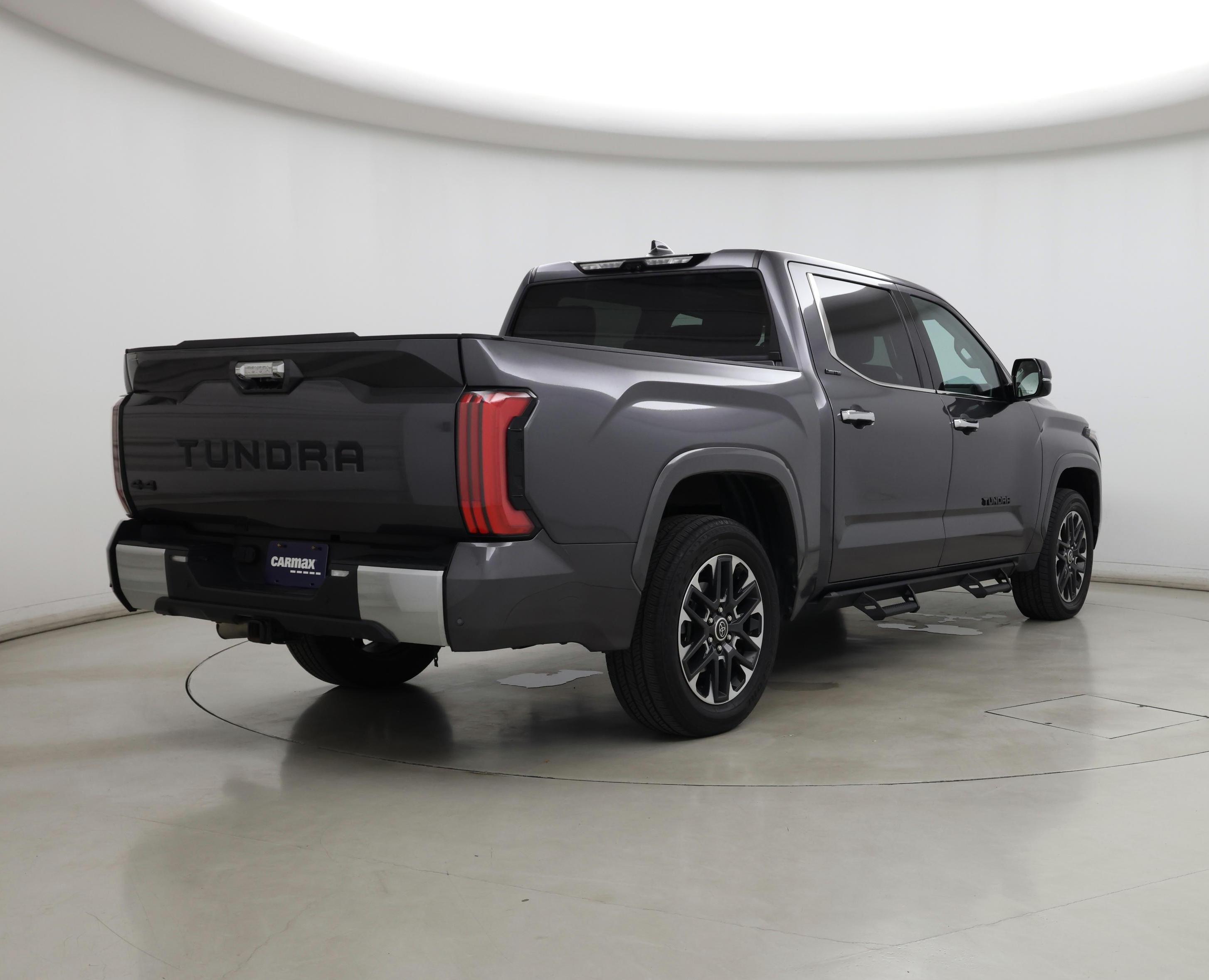 Thumbnail: 2022 Toyota Tundra - 8