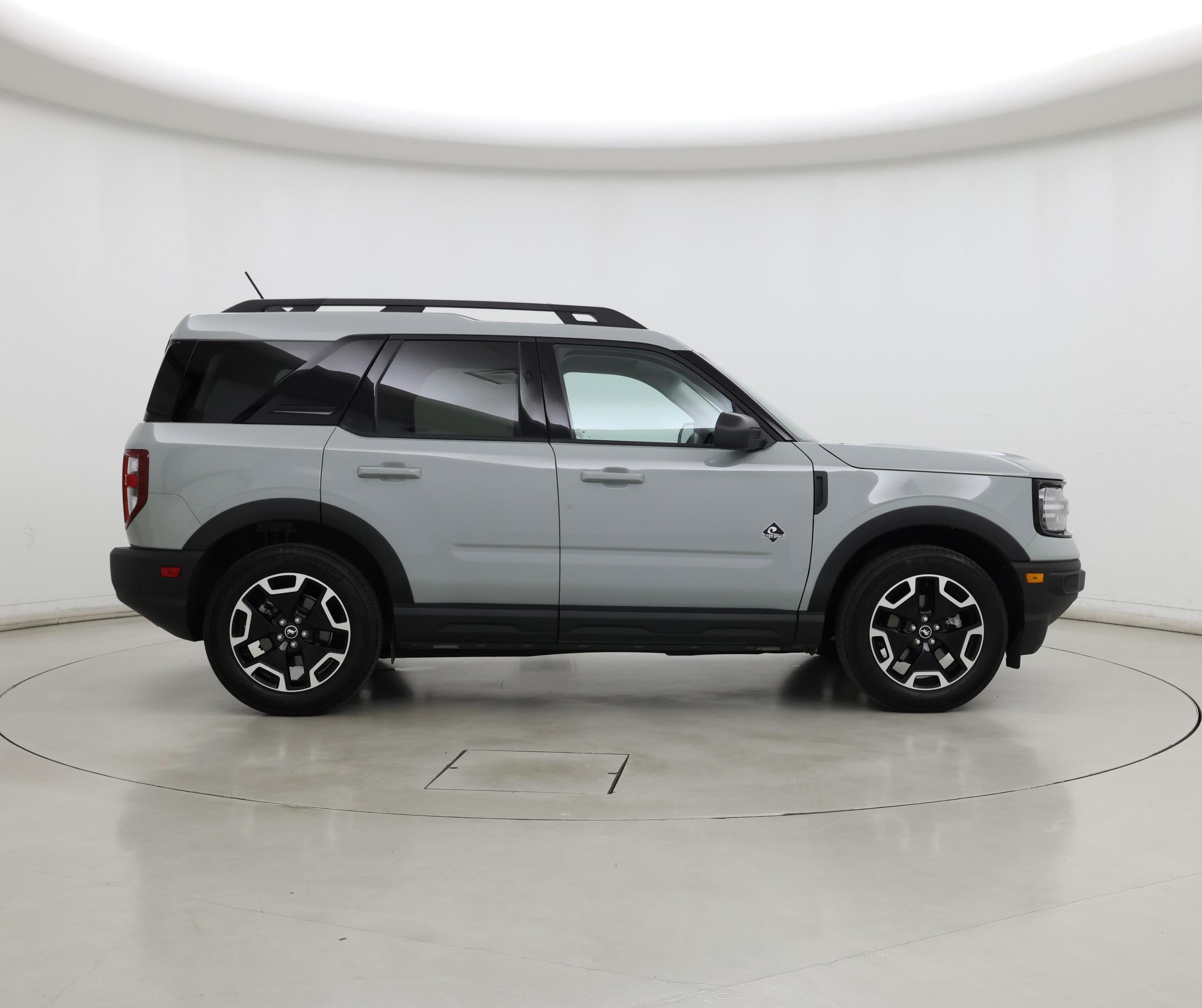 Thumbnail: 2023 Ford Bronco Sport - 7