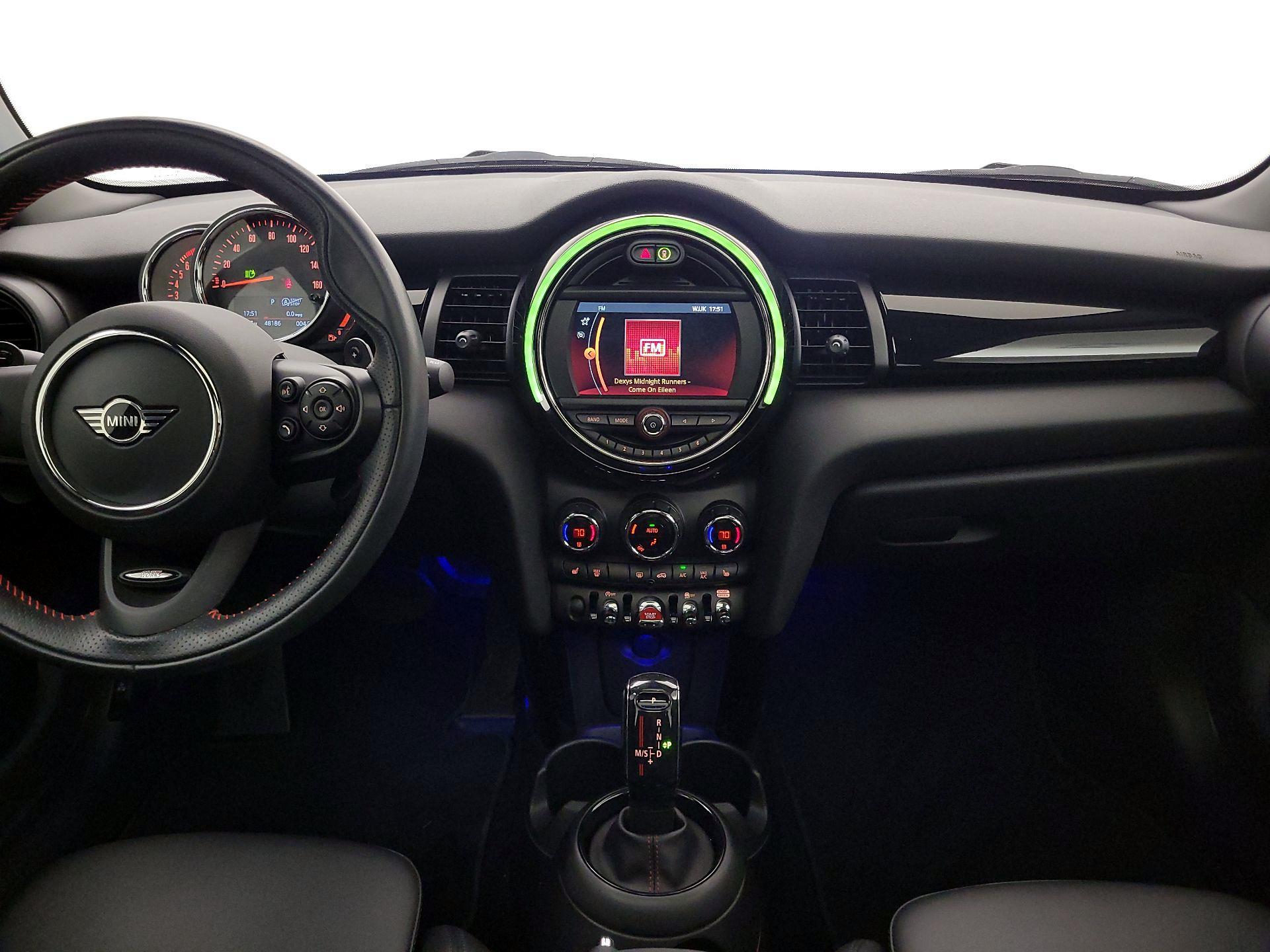 Thumbnail: 2021 MINI Cooper Hardtop - 9