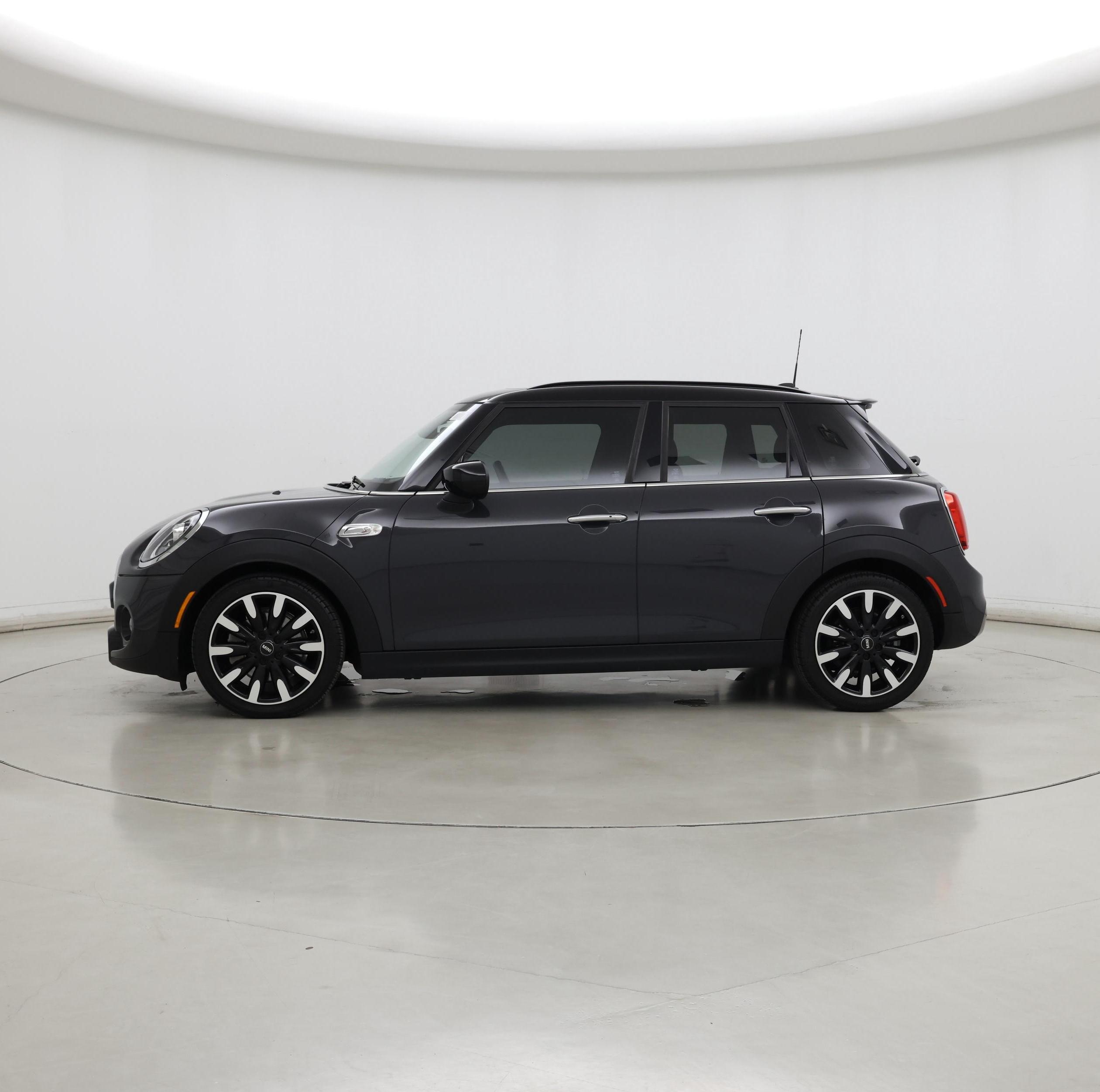 Thumbnail: 2021 MINI Cooper Hardtop - 3