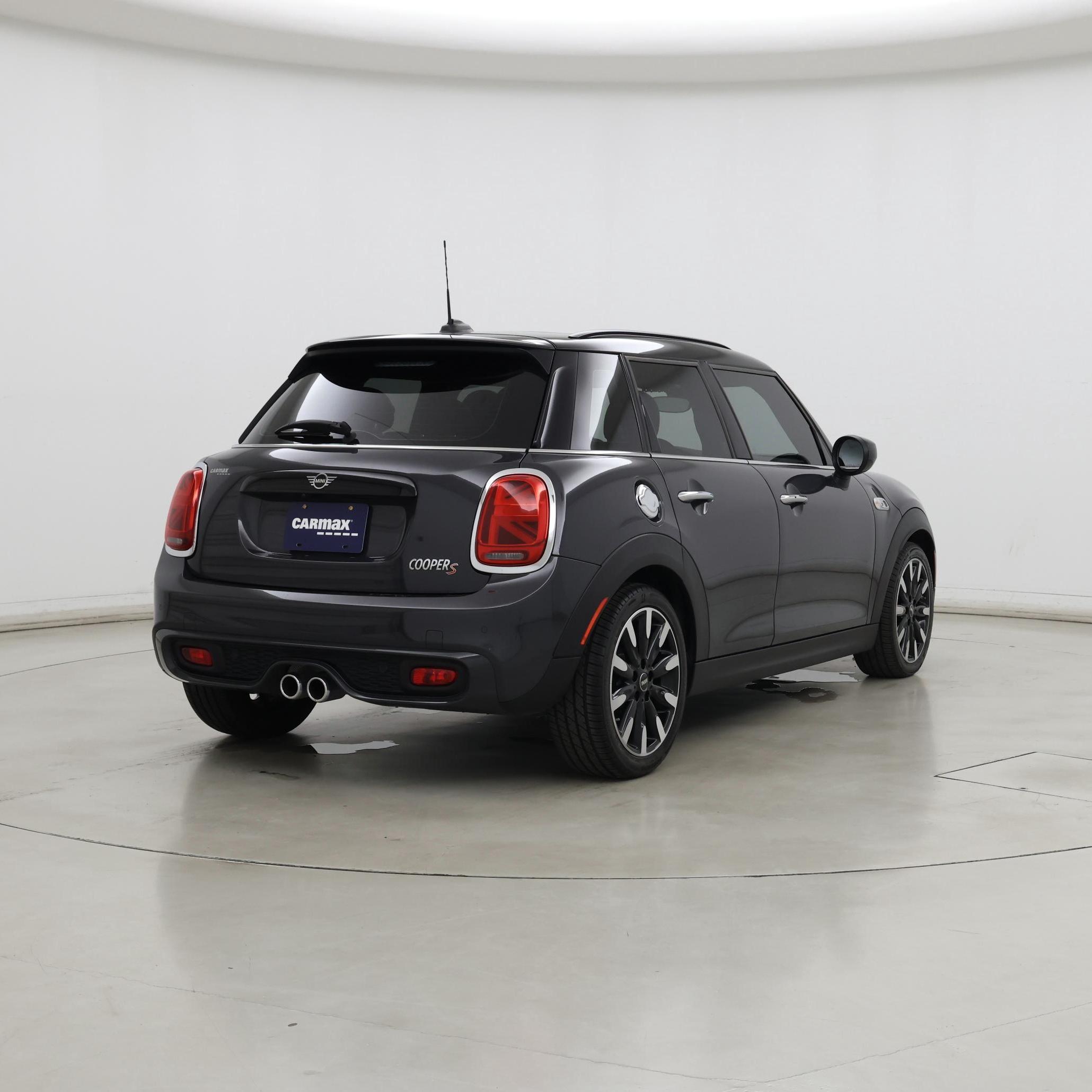 Thumbnail: 2021 MINI Cooper Hardtop - 8