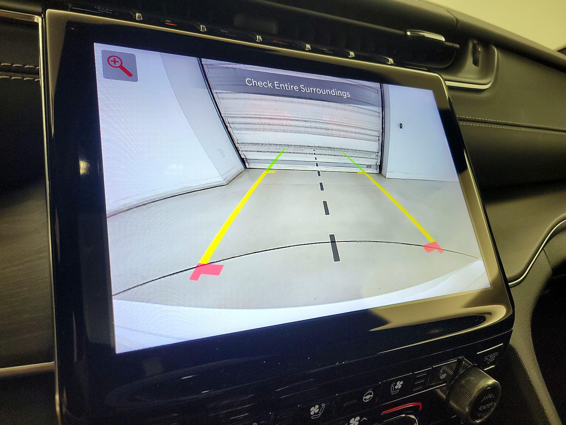 Thumbnail: 2022 Jeep Grand Cherokee - 15