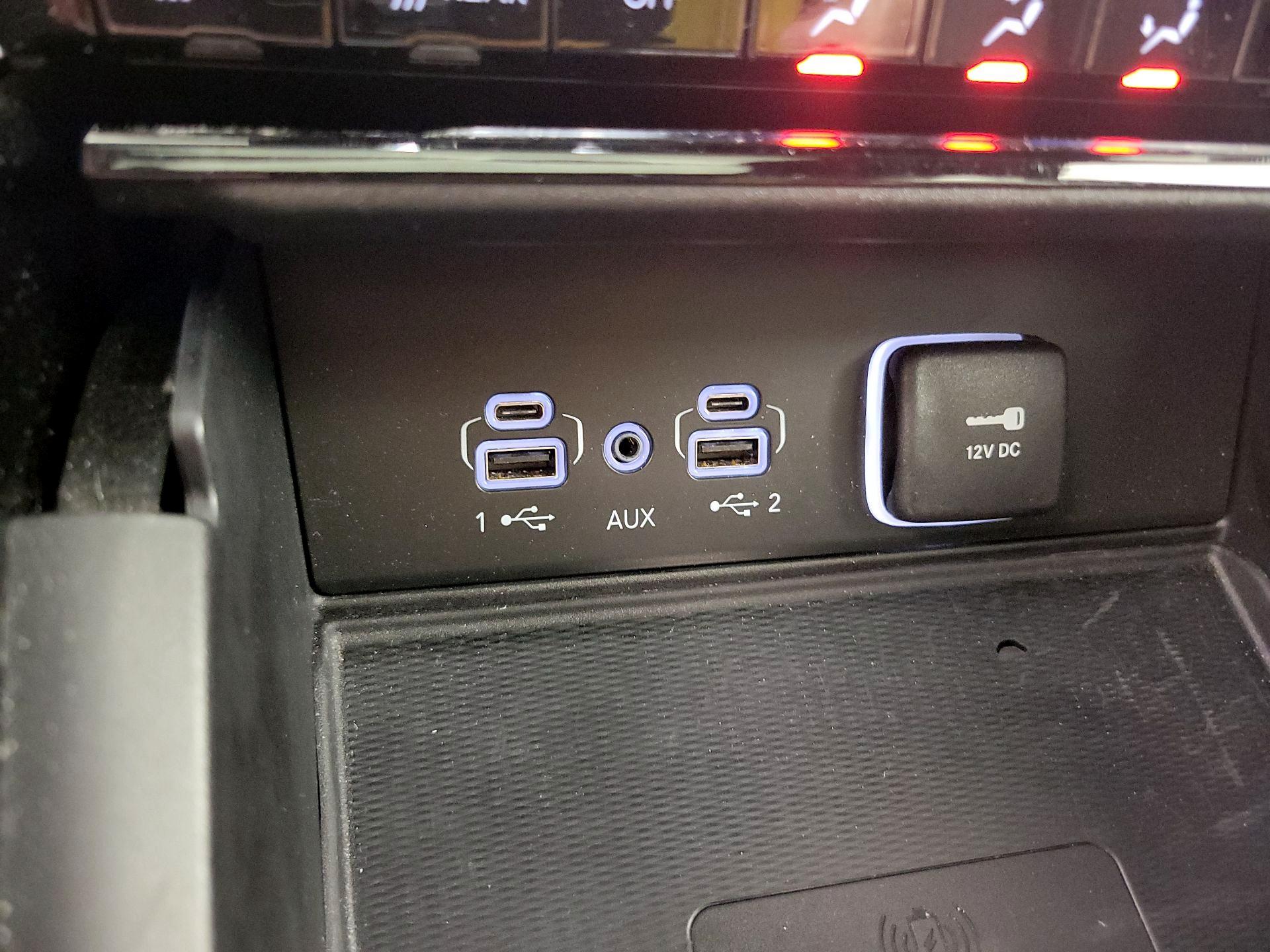 Thumbnail: 2022 Jeep Grand Cherokee - 19