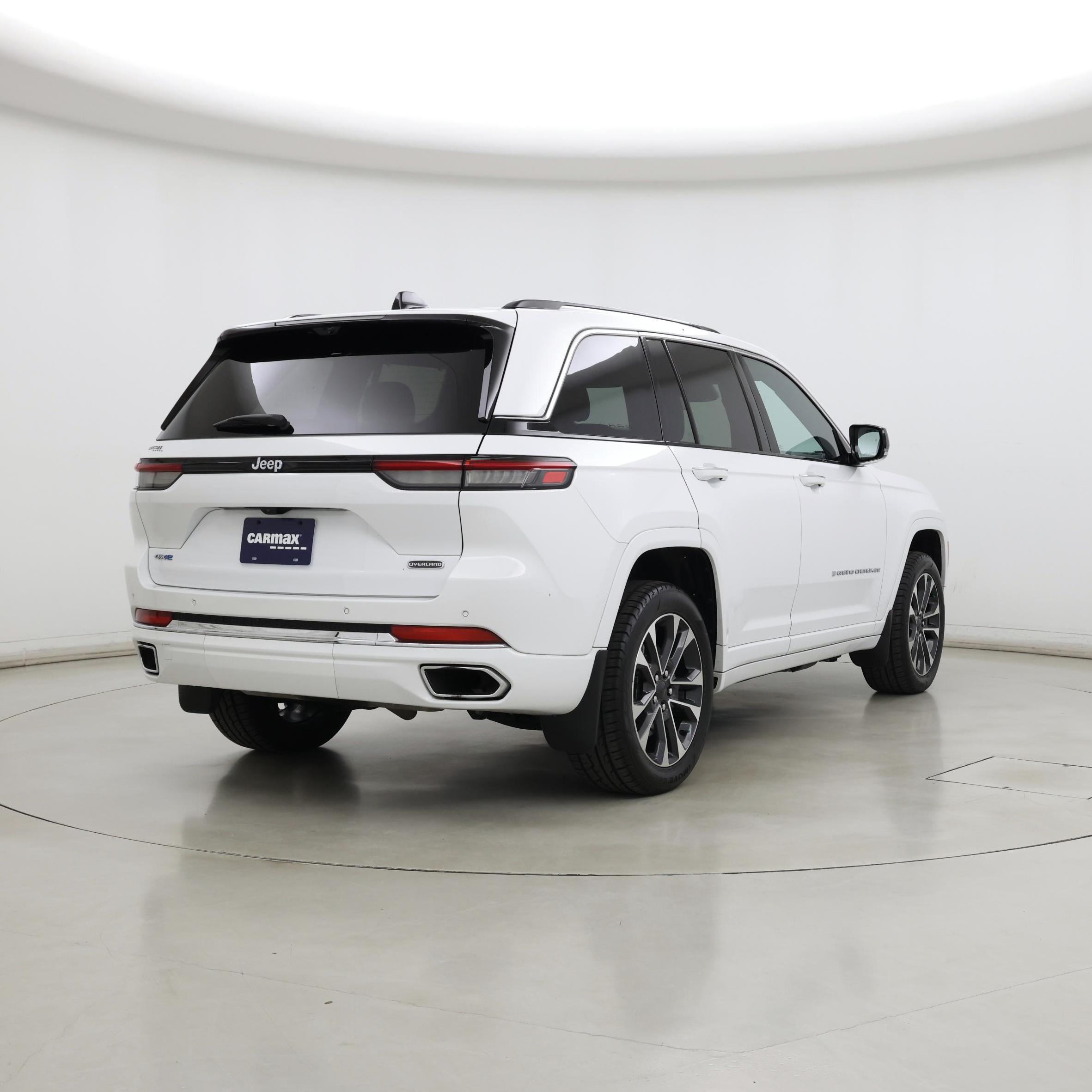 Thumbnail: 2022 Jeep Grand Cherokee - 8