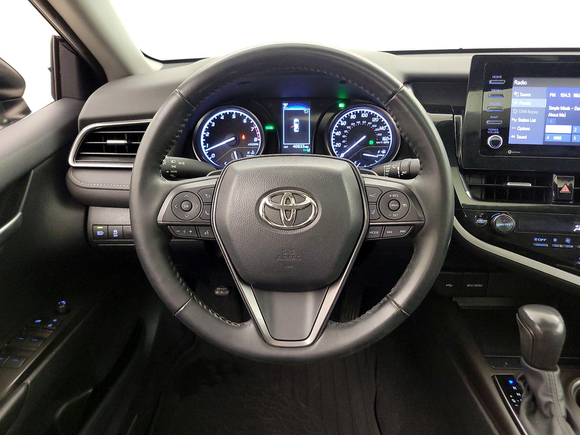 Thumbnail: 2023 Toyota Camry - 10