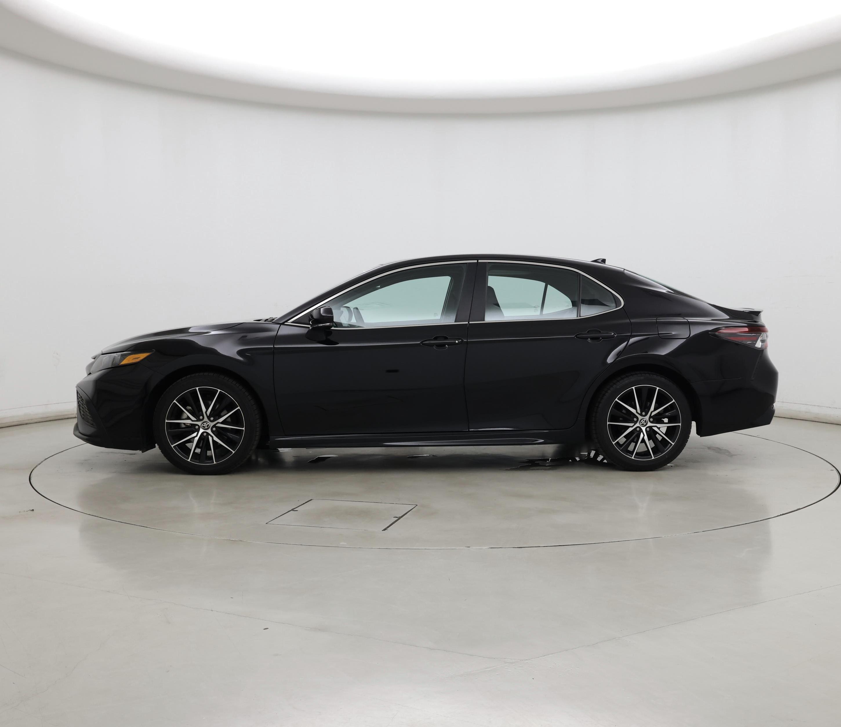 Thumbnail: 2023 Toyota Camry - 3