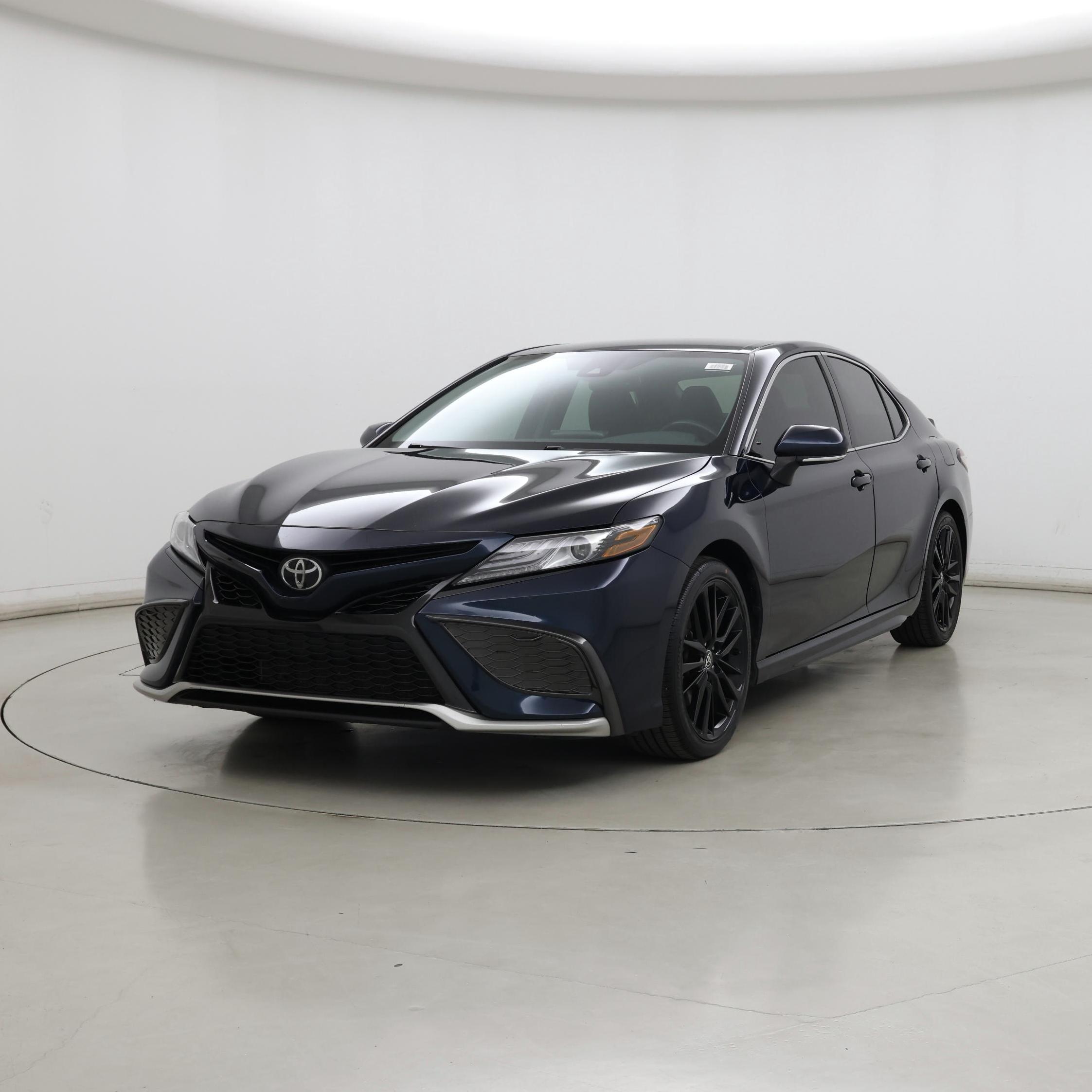 Thumbnail: 2021 Toyota Camry - 4