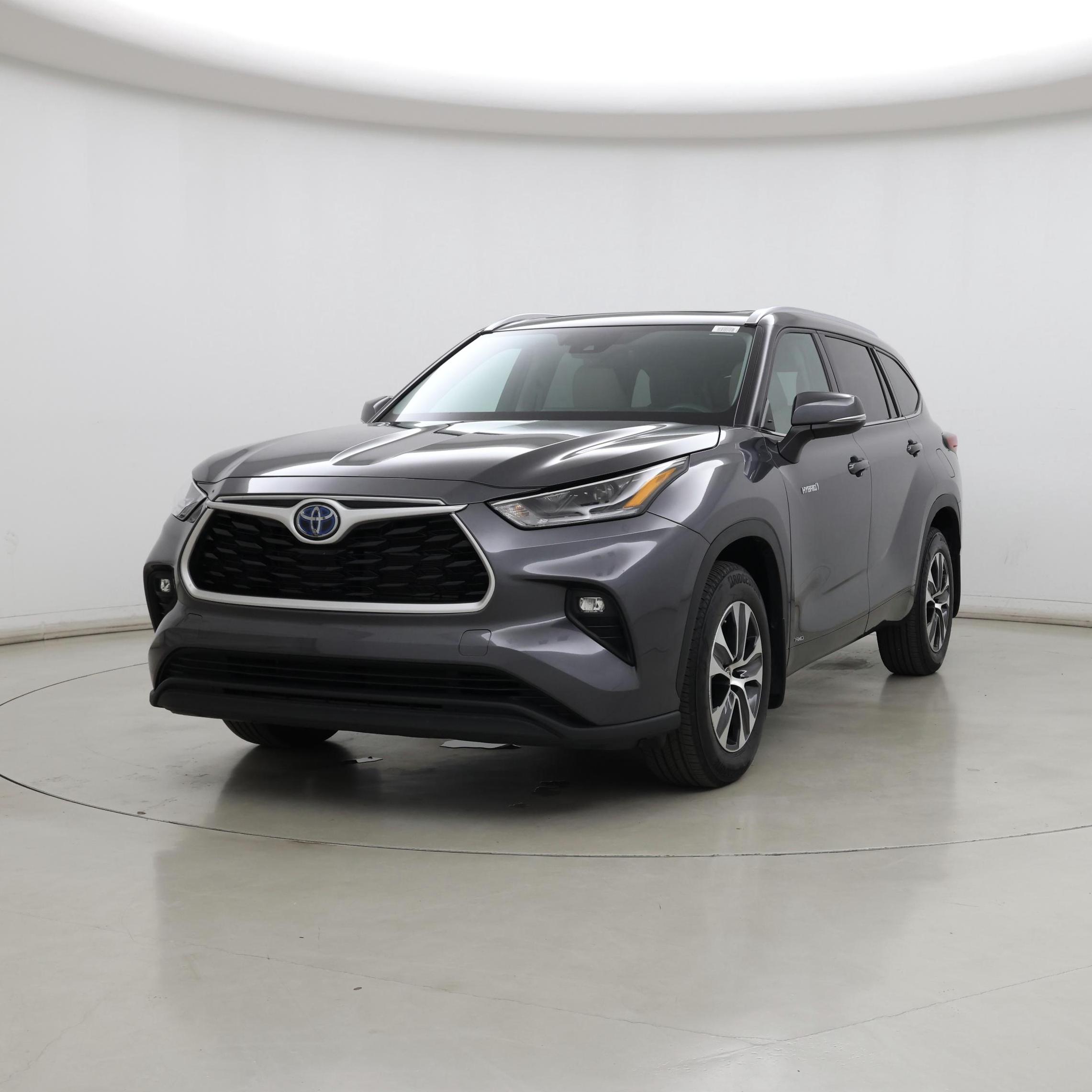 Thumbnail: 2021 Toyota Highlander - 4