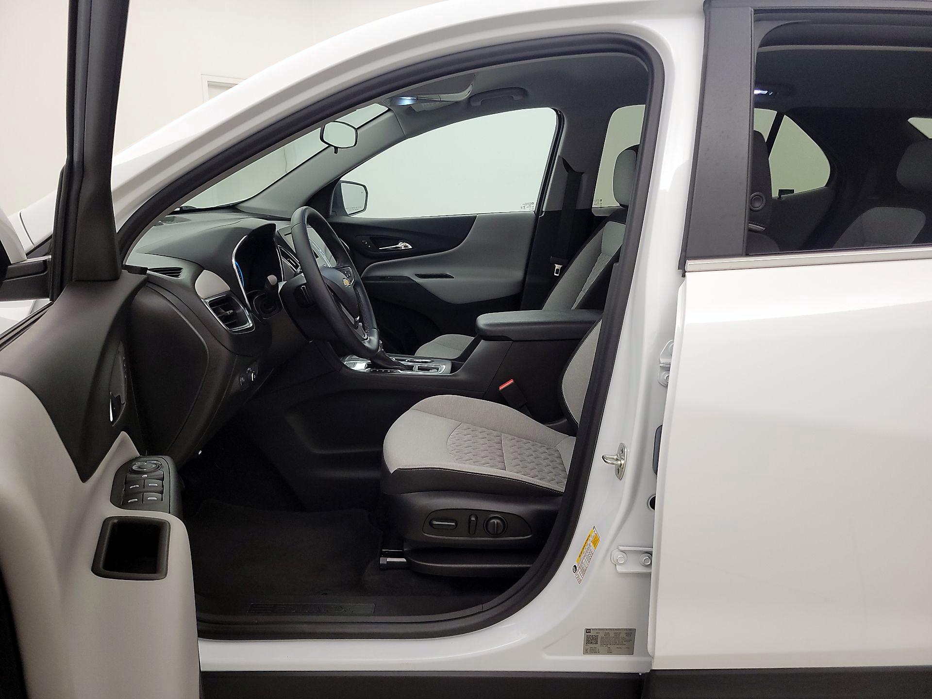 Thumbnail: 2023 Chevrolet Equinox - 11