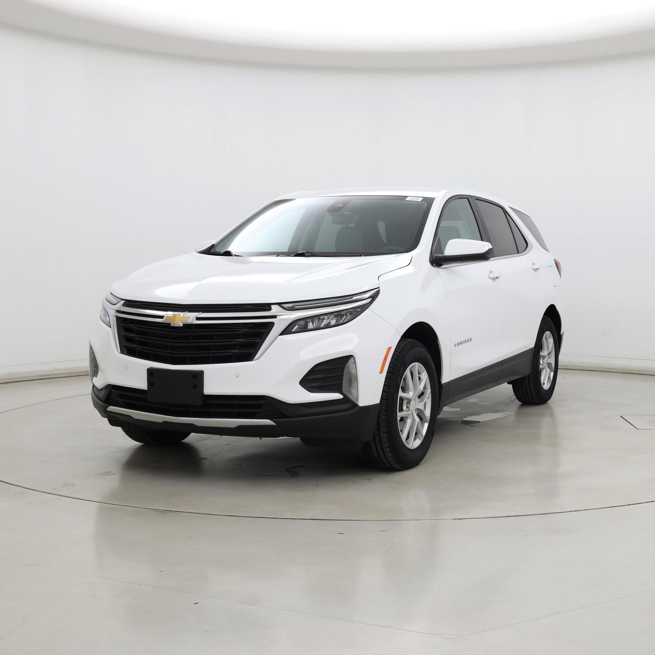 Thumbnail: 2023 Chevrolet Equinox - 4