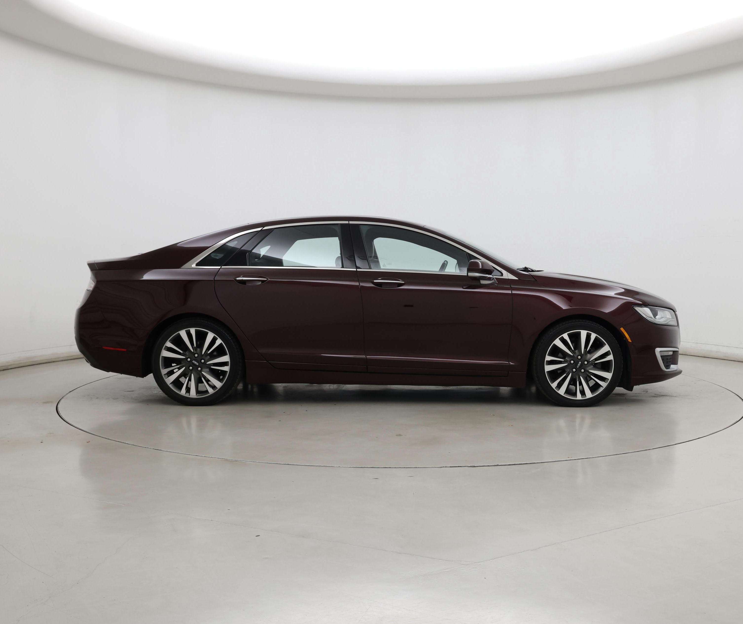 Thumbnail: 2017 Lincoln MKZ - 7