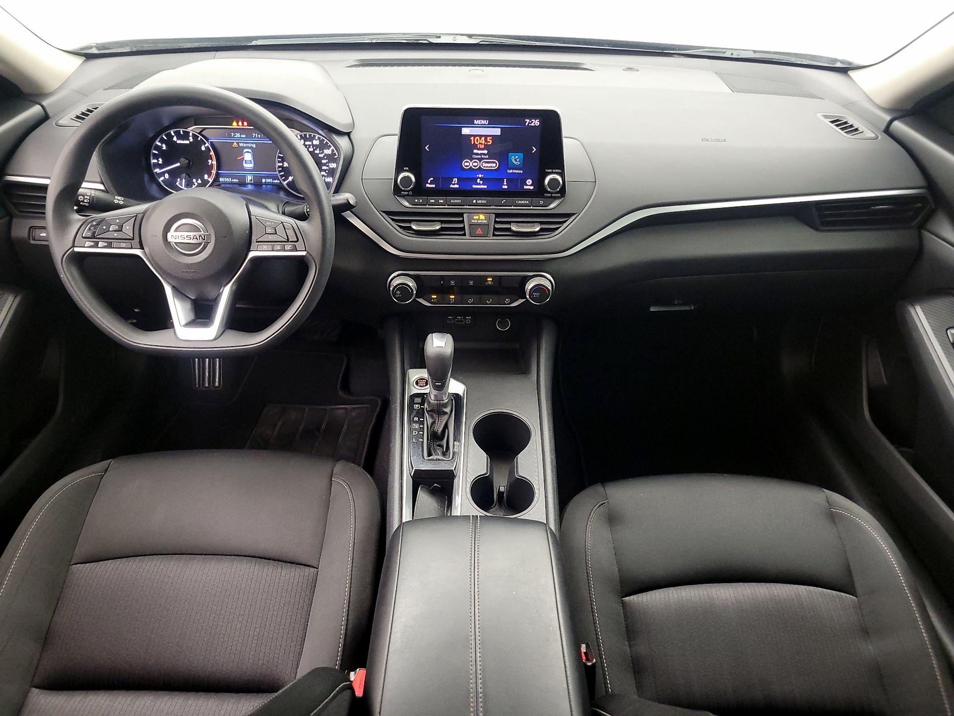Thumbnail: 2019 Nissan Altima - 9