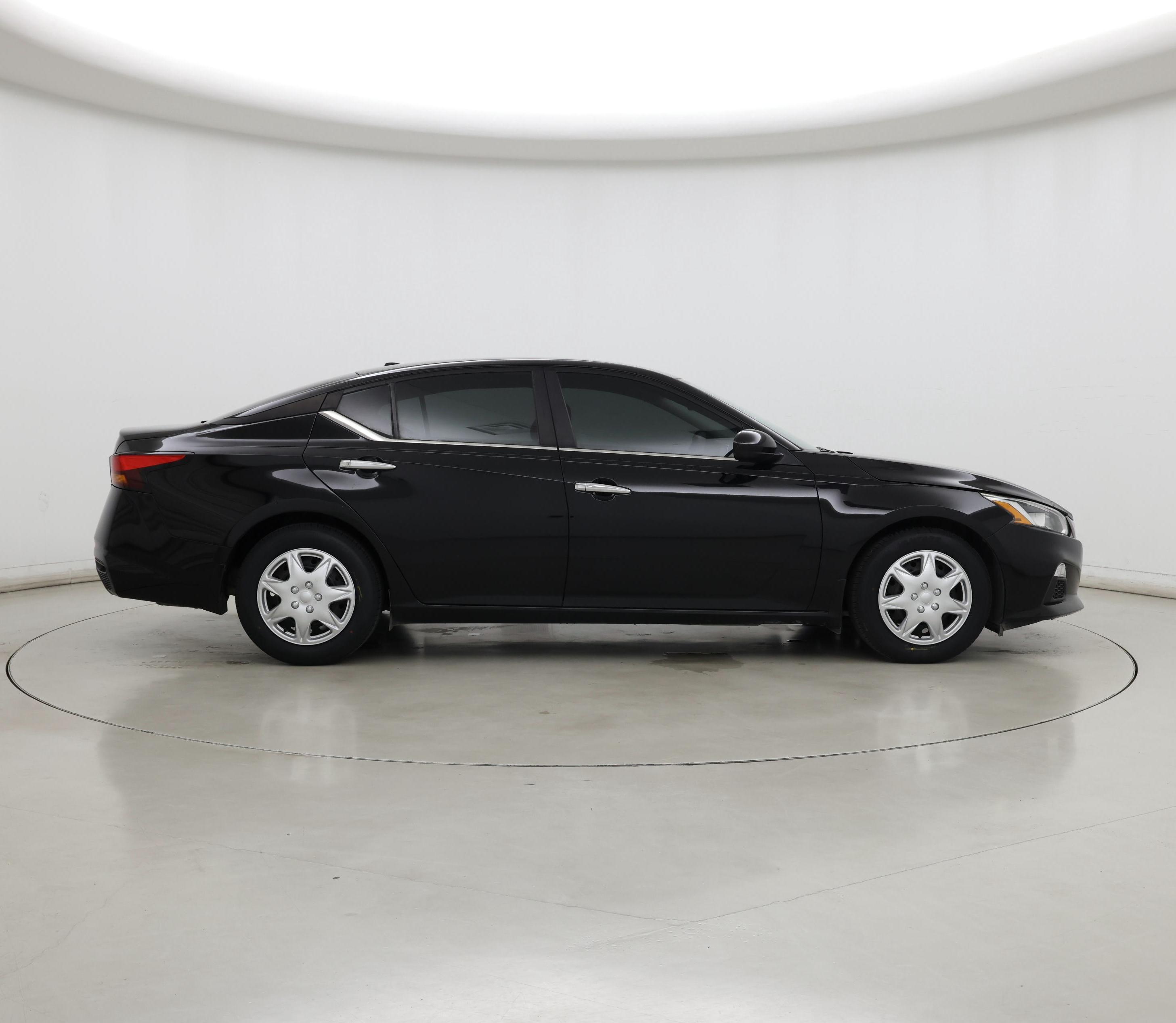 Thumbnail: 2019 Nissan Altima - 7