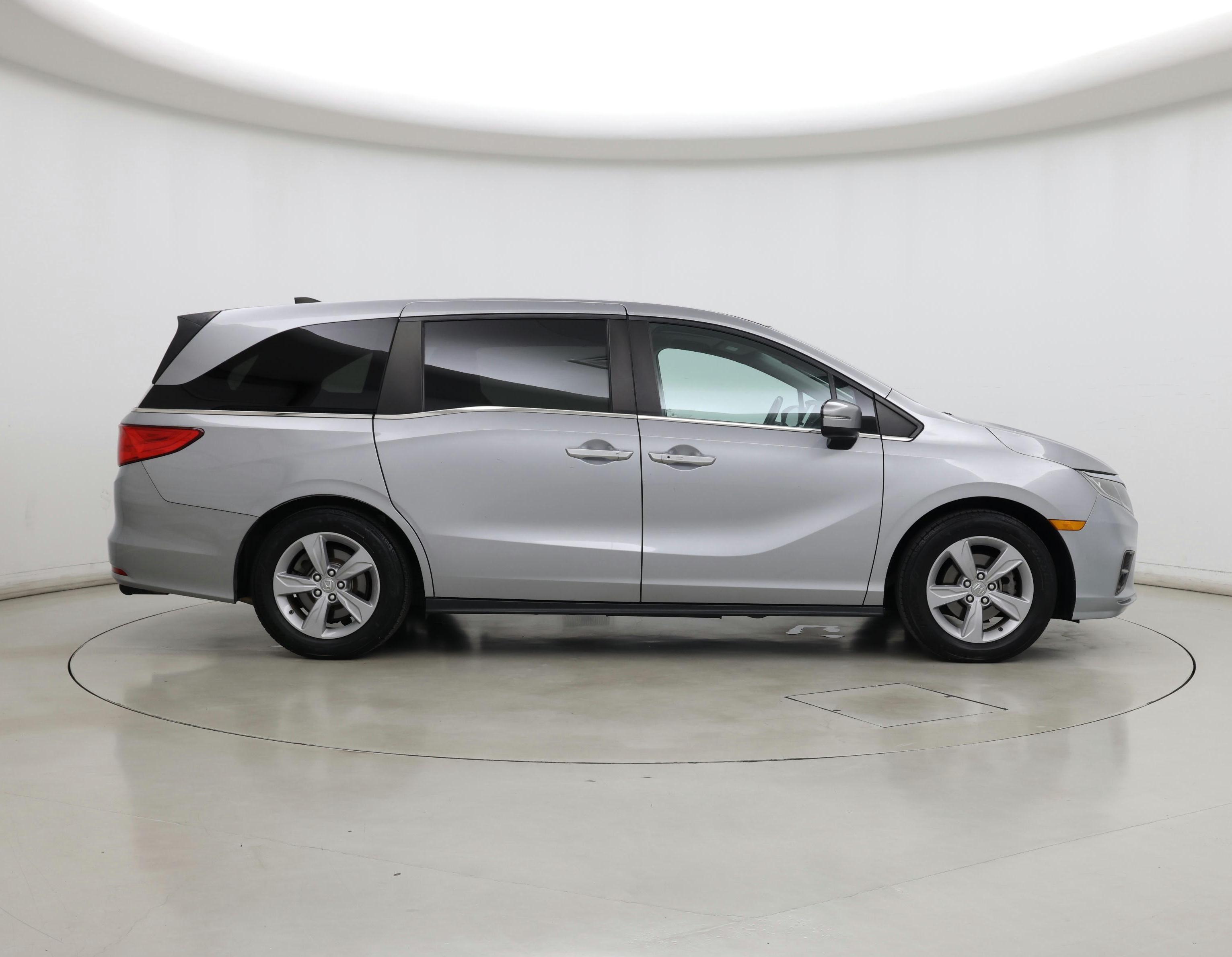 Thumbnail: 2020 Honda Odyssey - 7