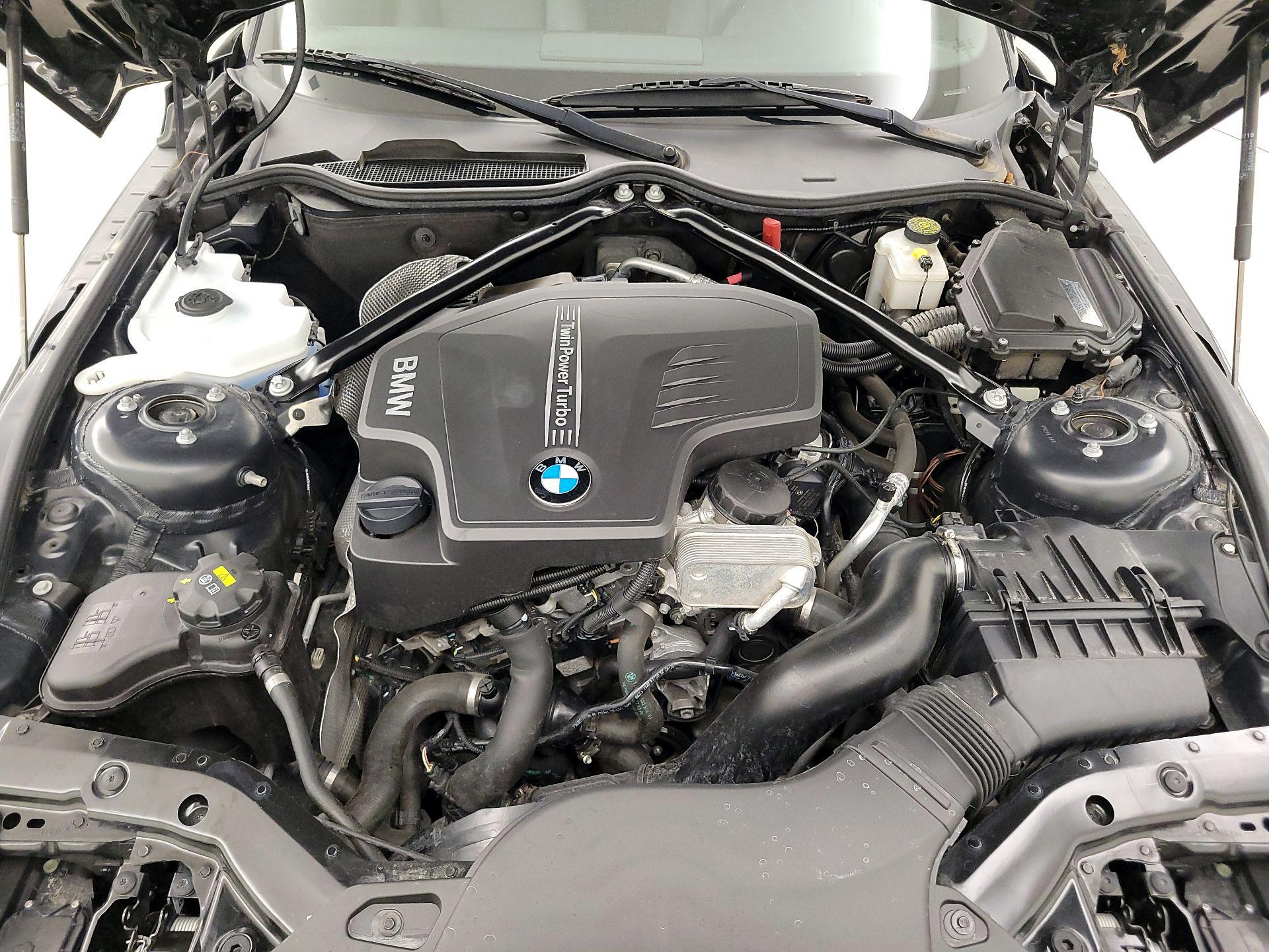 Thumbnail: 2015 BMW Z4 - 18