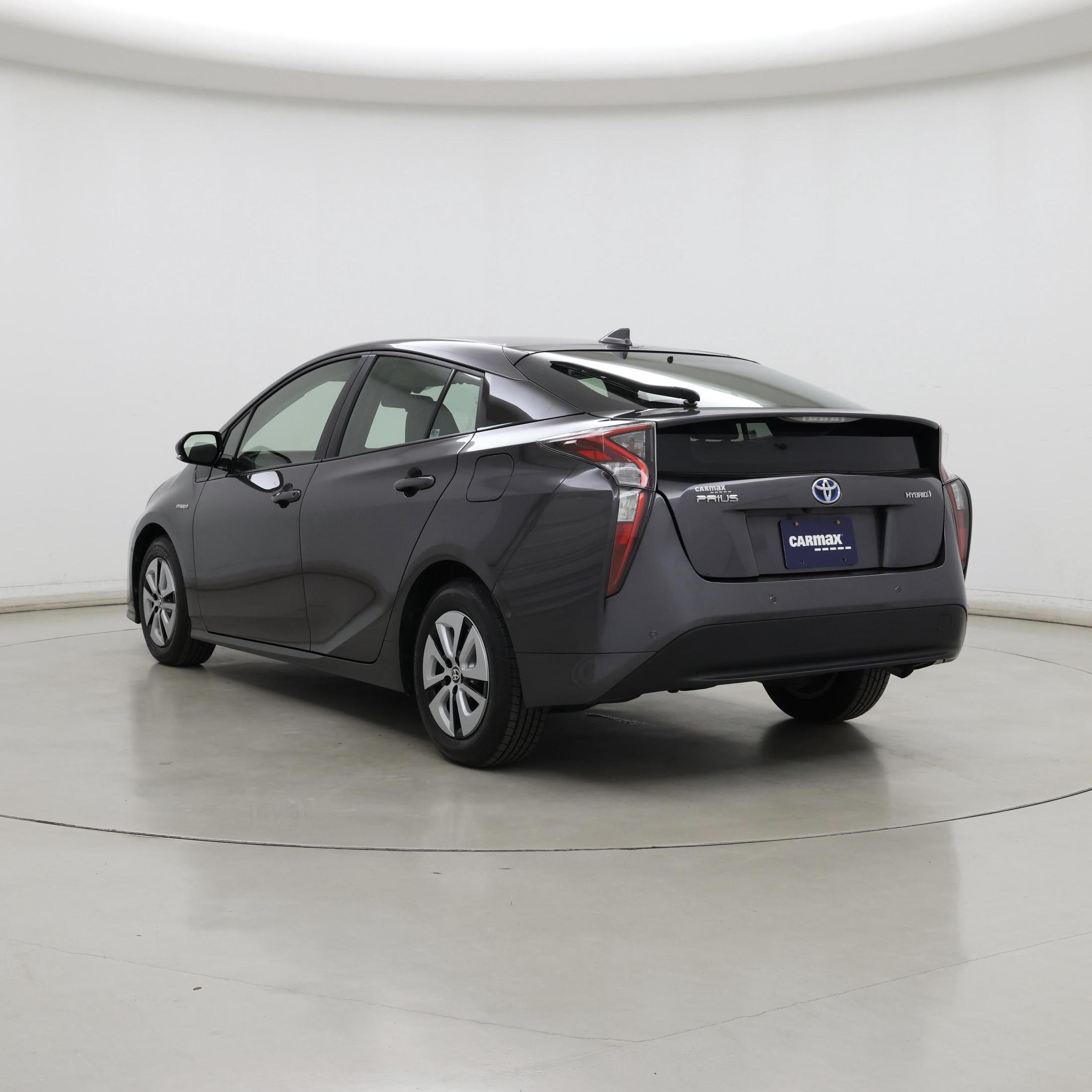 Thumbnail: 2017 Toyota Prius - 2