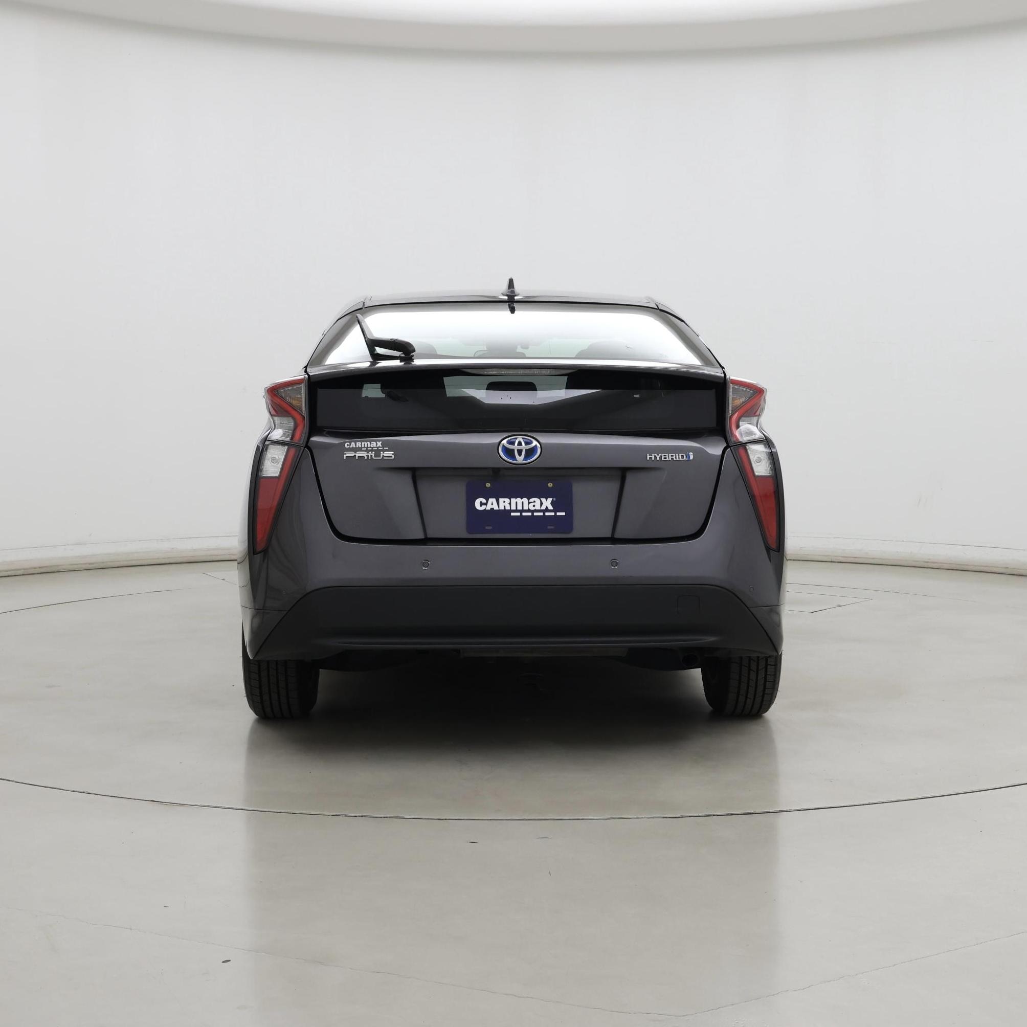 Thumbnail: 2017 Toyota Prius - 6