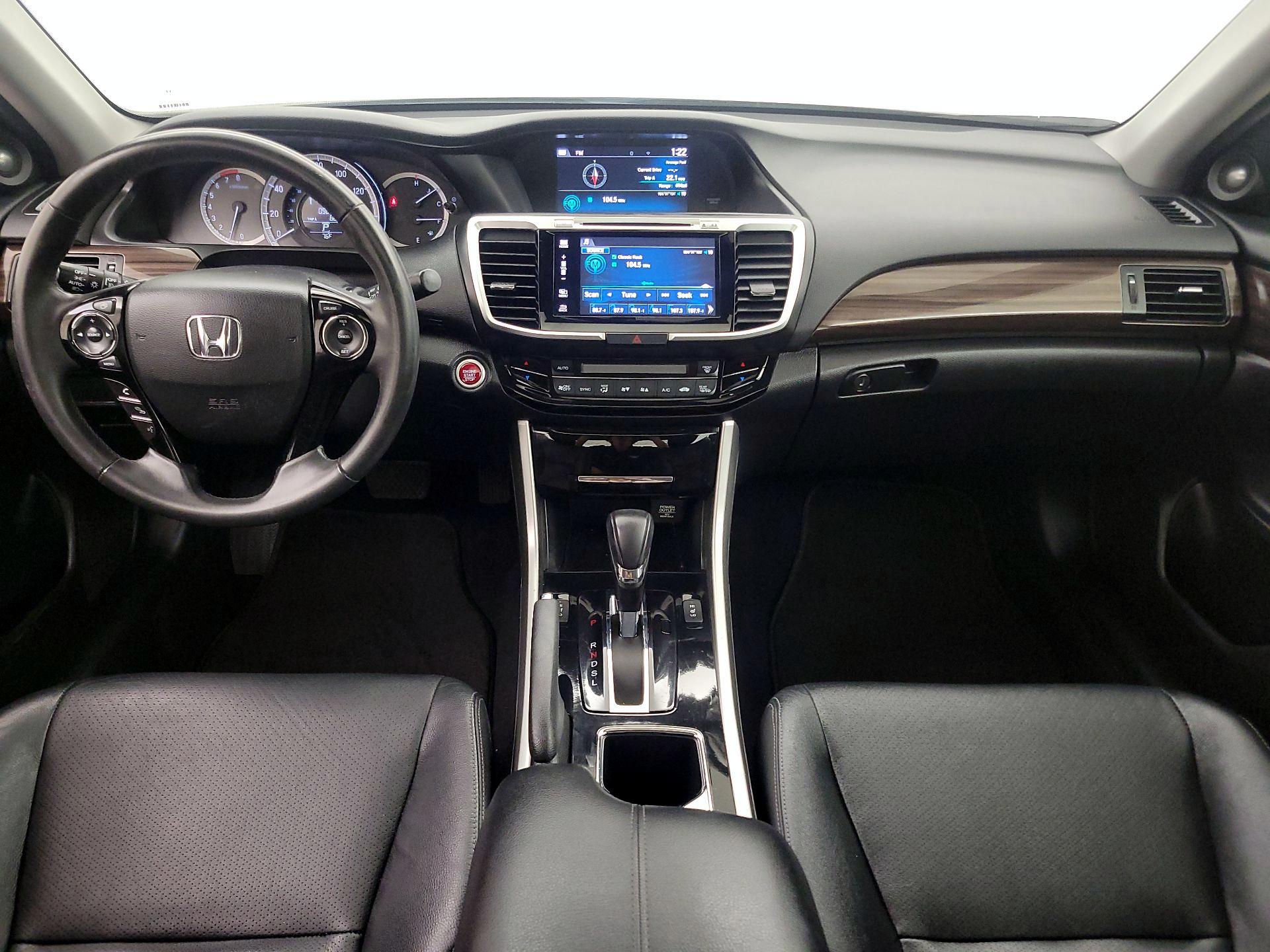 Thumbnail: 2016 Honda Accord - 9