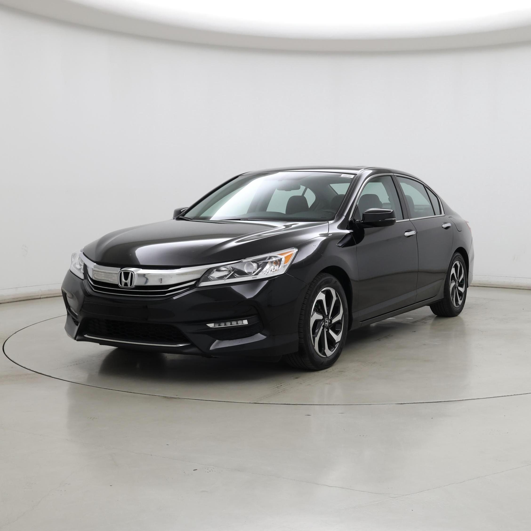 Thumbnail: 2016 Honda Accord - 4