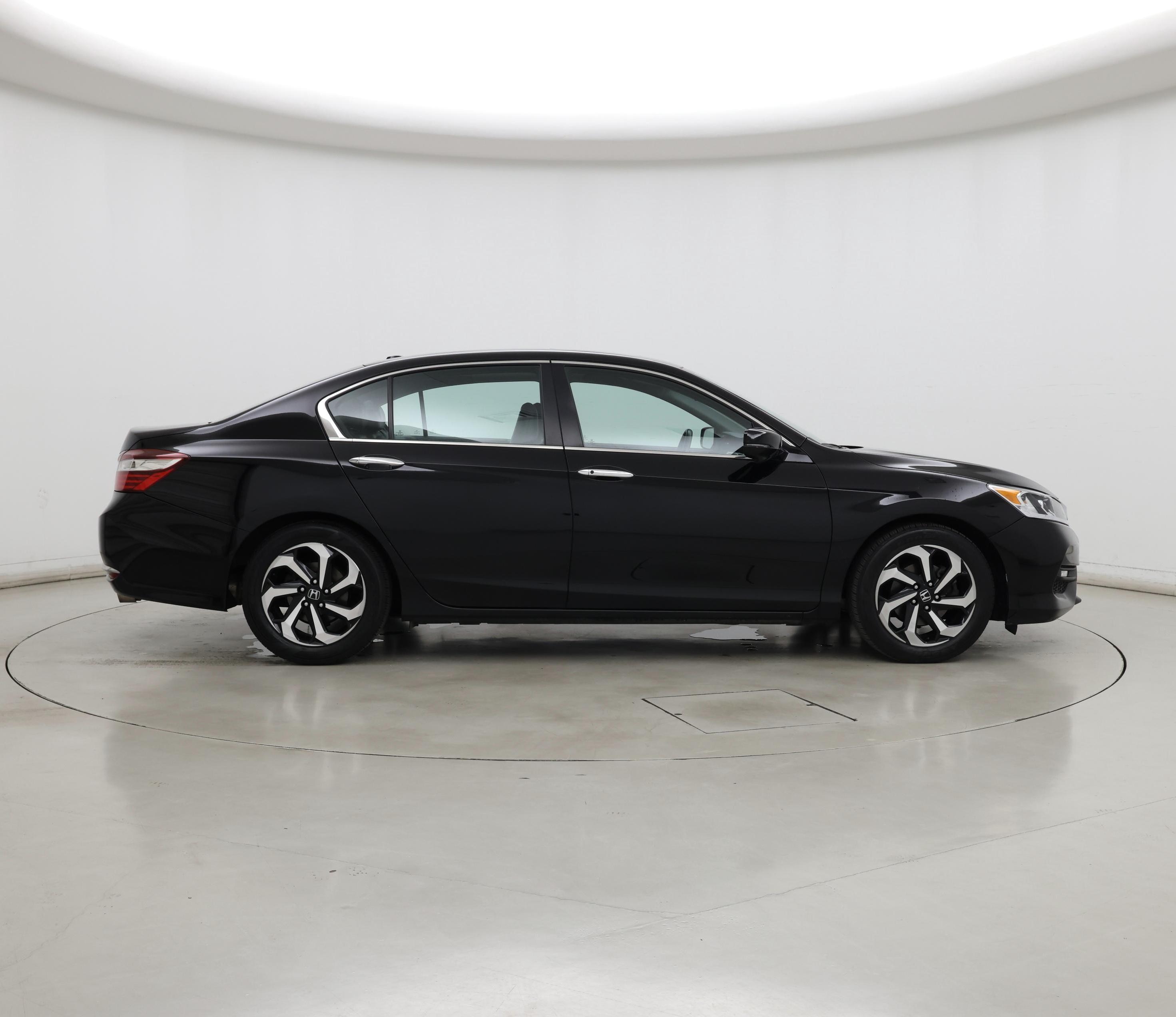 Thumbnail: 2016 Honda Accord - 7