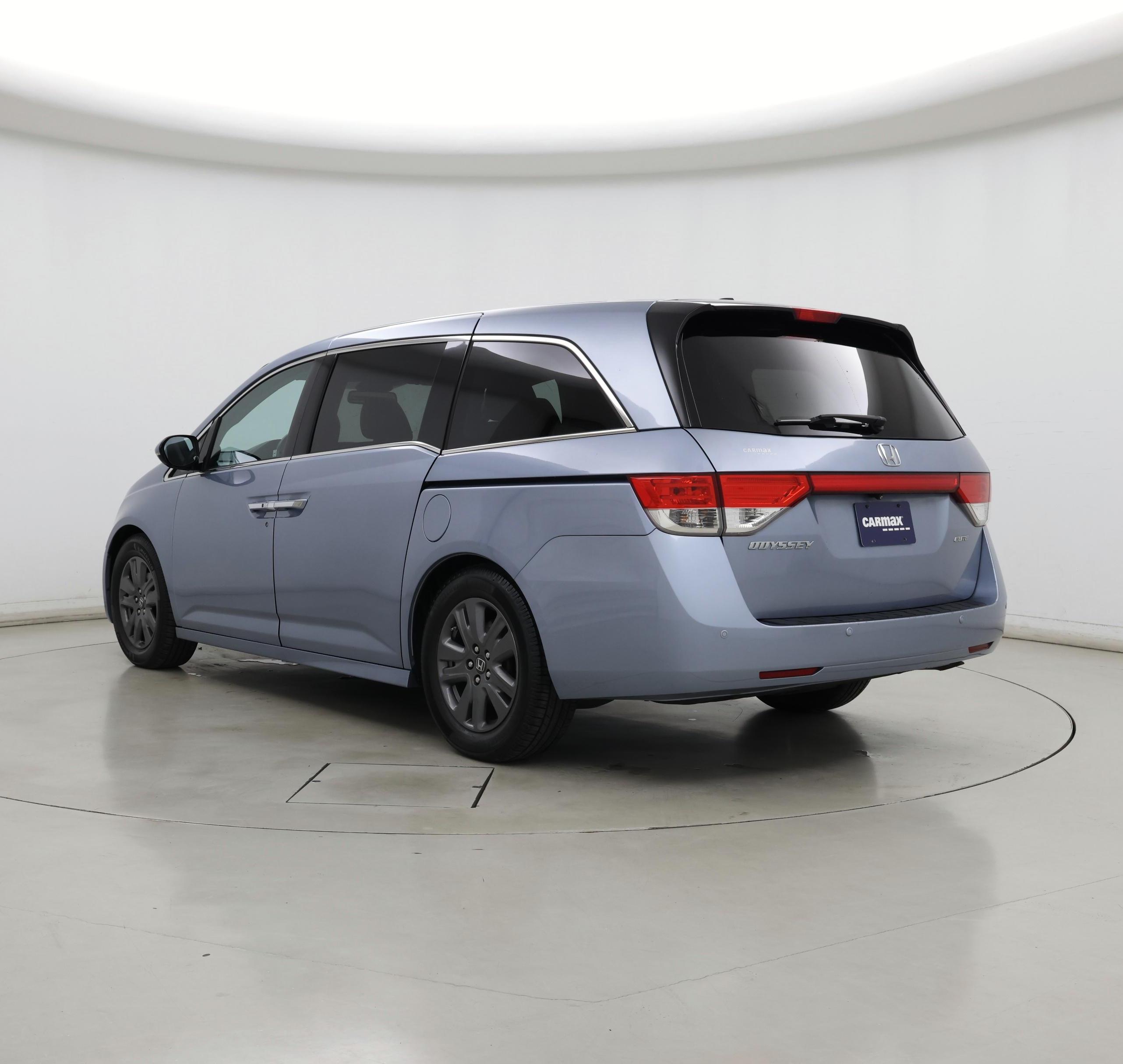 Thumbnail: 2014 Honda Odyssey - 2