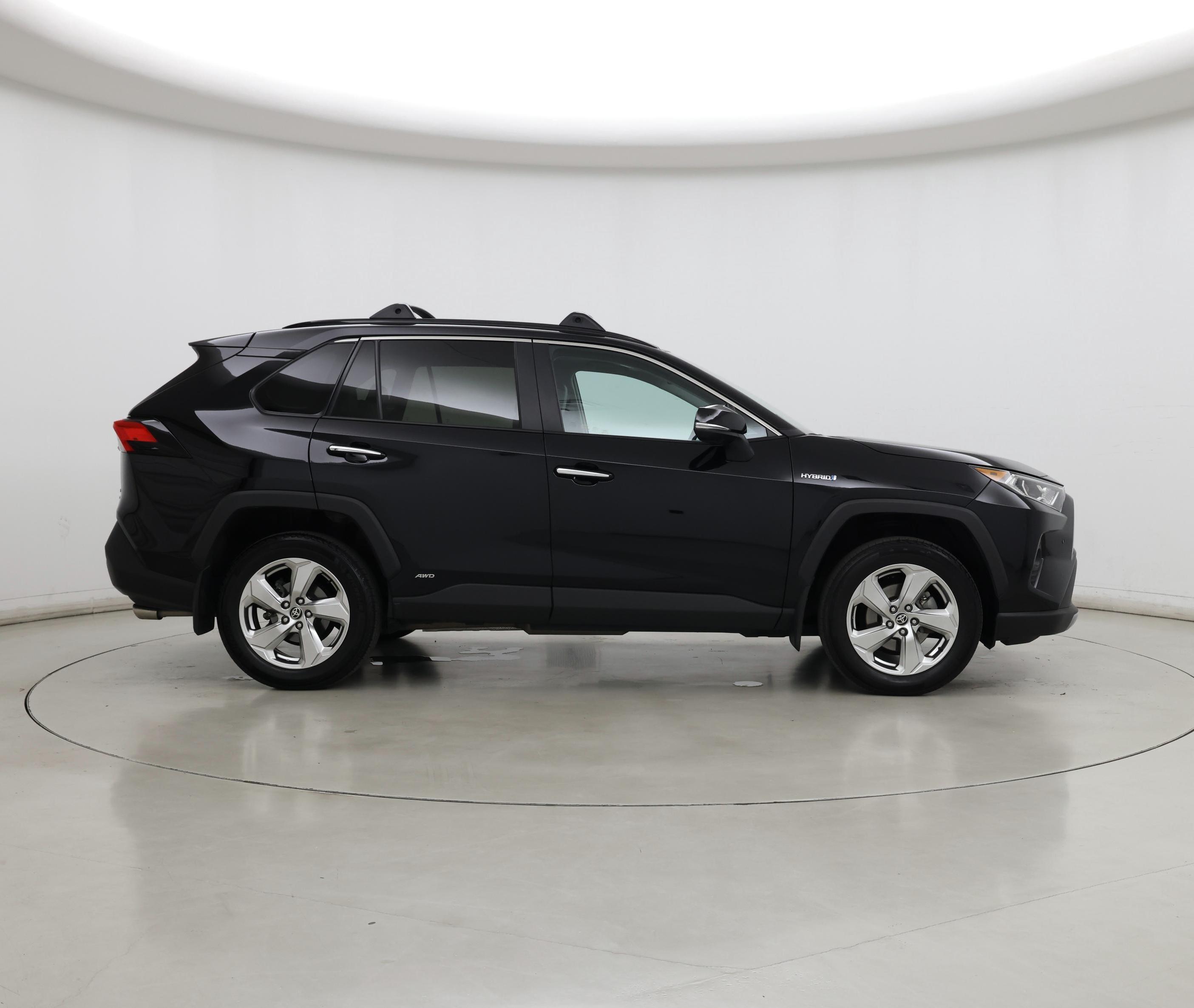 Thumbnail: 2021 Toyota RAV4 - 7