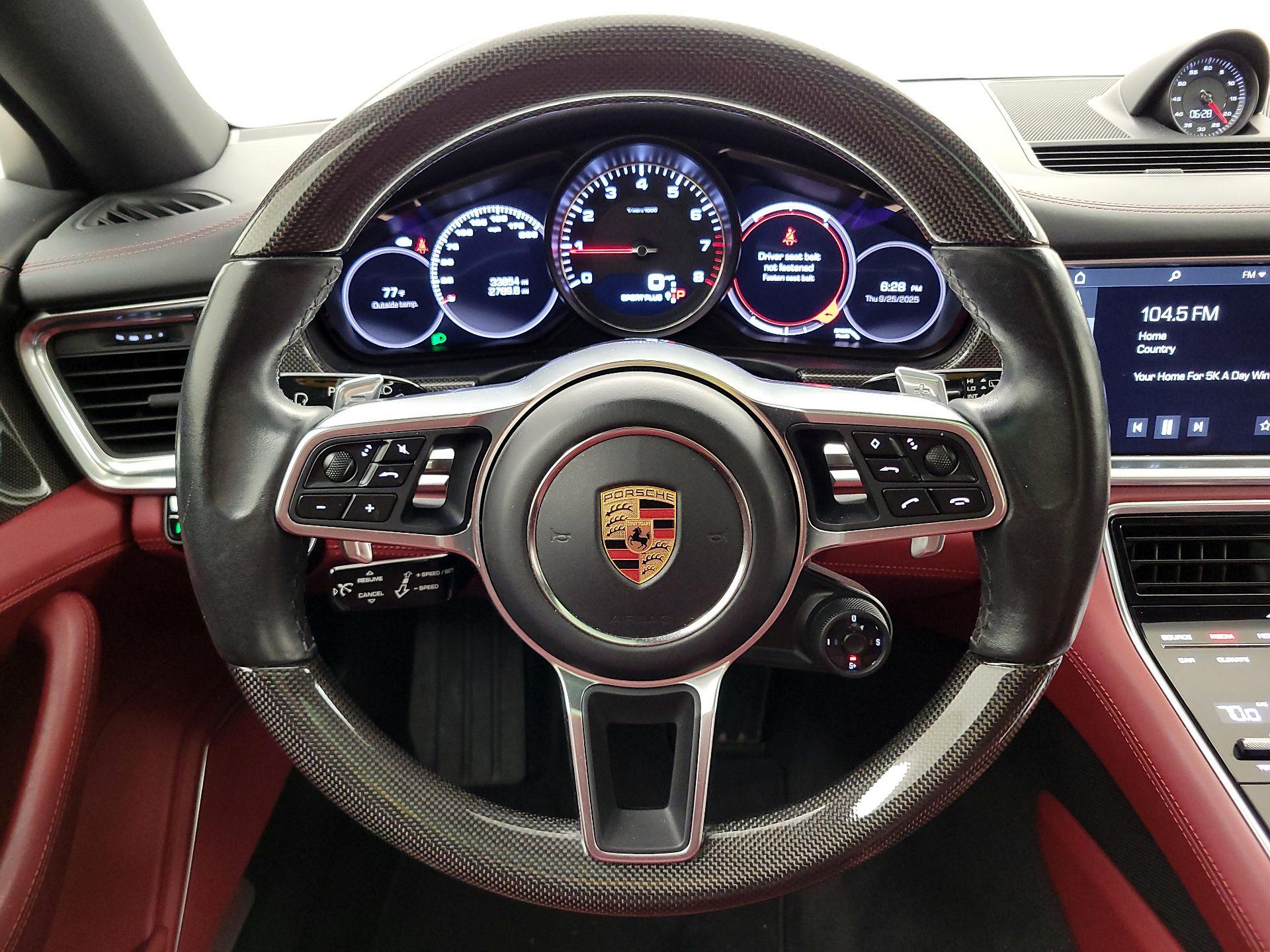 Thumbnail: 2018 Porsche Panamera - 10