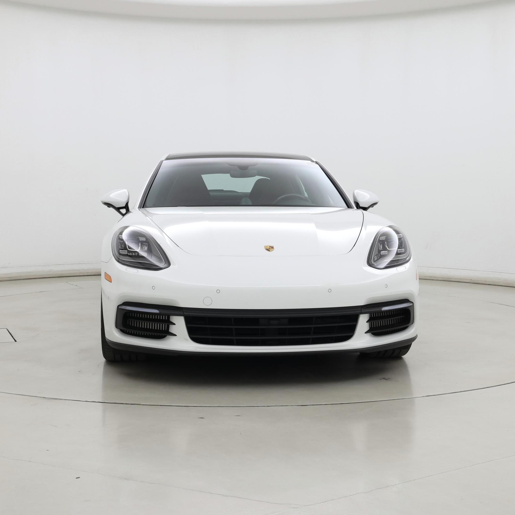 Thumbnail: 2018 Porsche Panamera - 5
