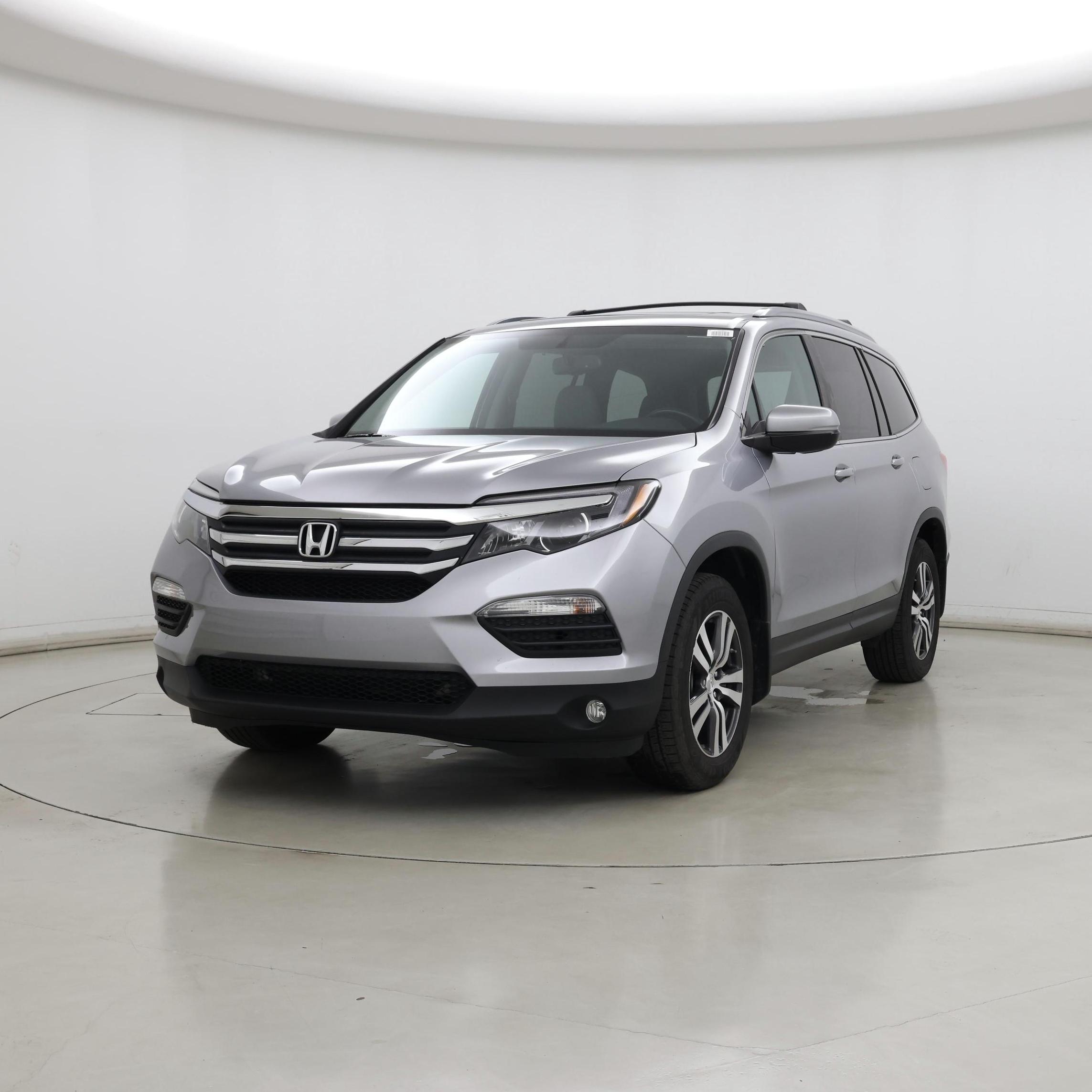 Thumbnail: 2018 Honda Pilot - 4