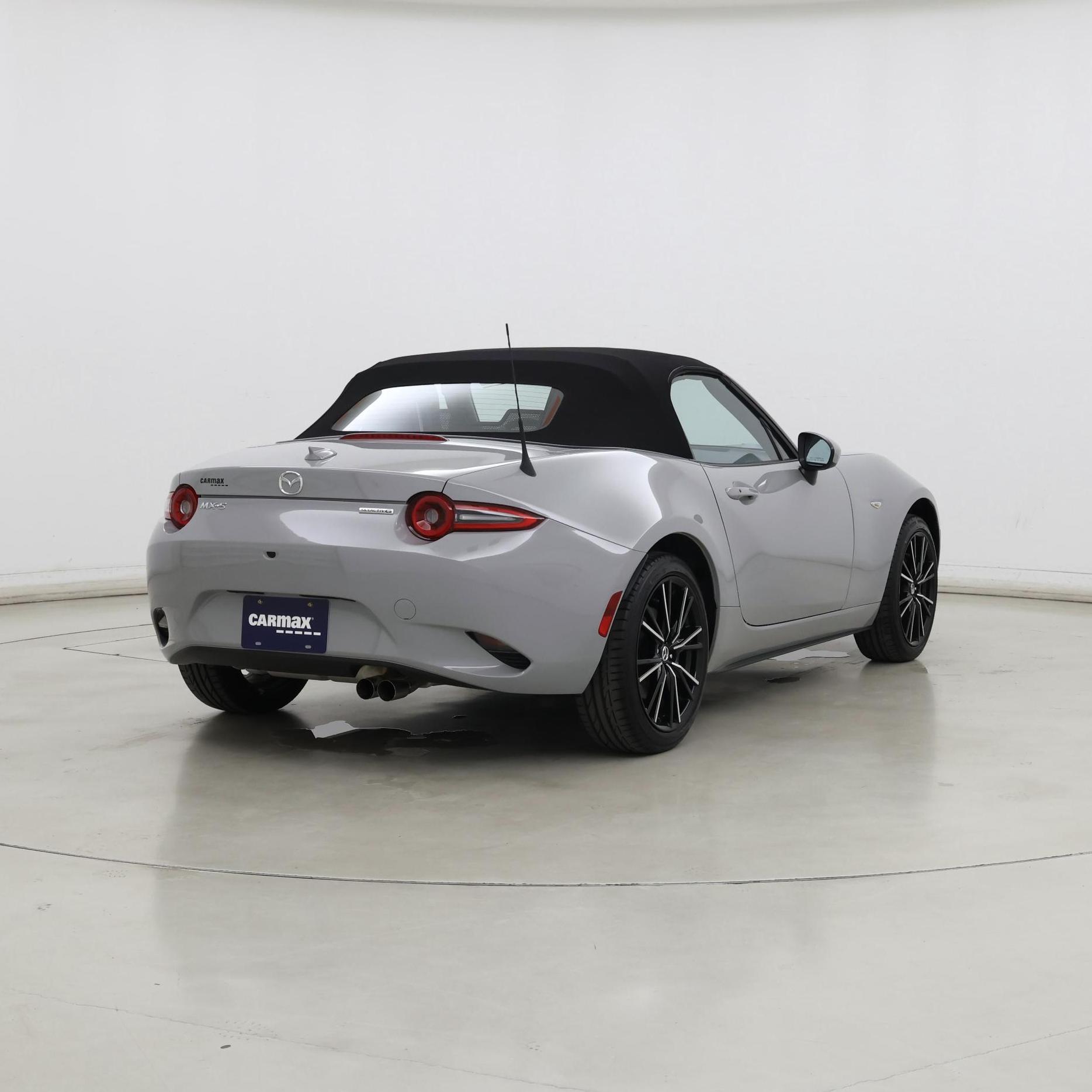 Thumbnail: 2025 Mazda MX-5 Miata - 8