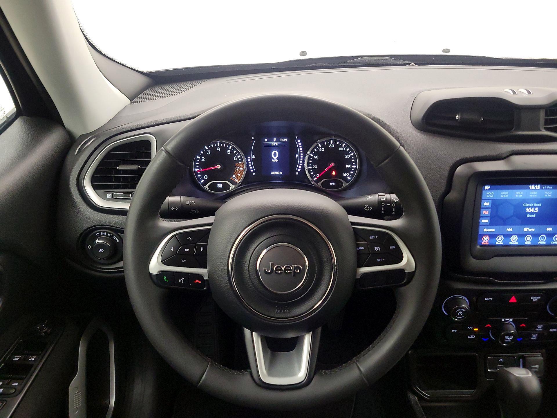Thumbnail: 2020 Jeep Renegade - 10
