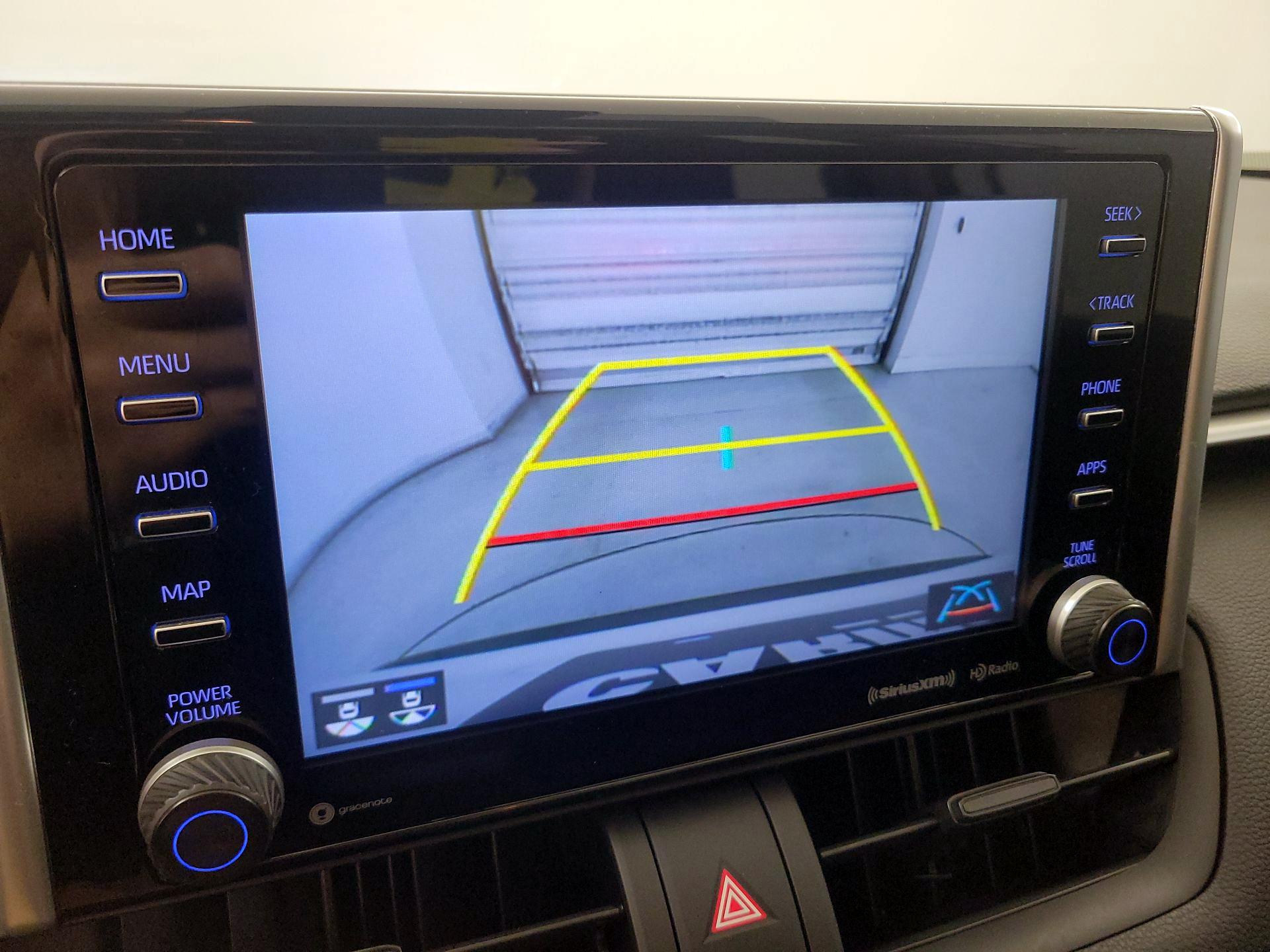 Thumbnail: 2021 Toyota RAV4 - 14