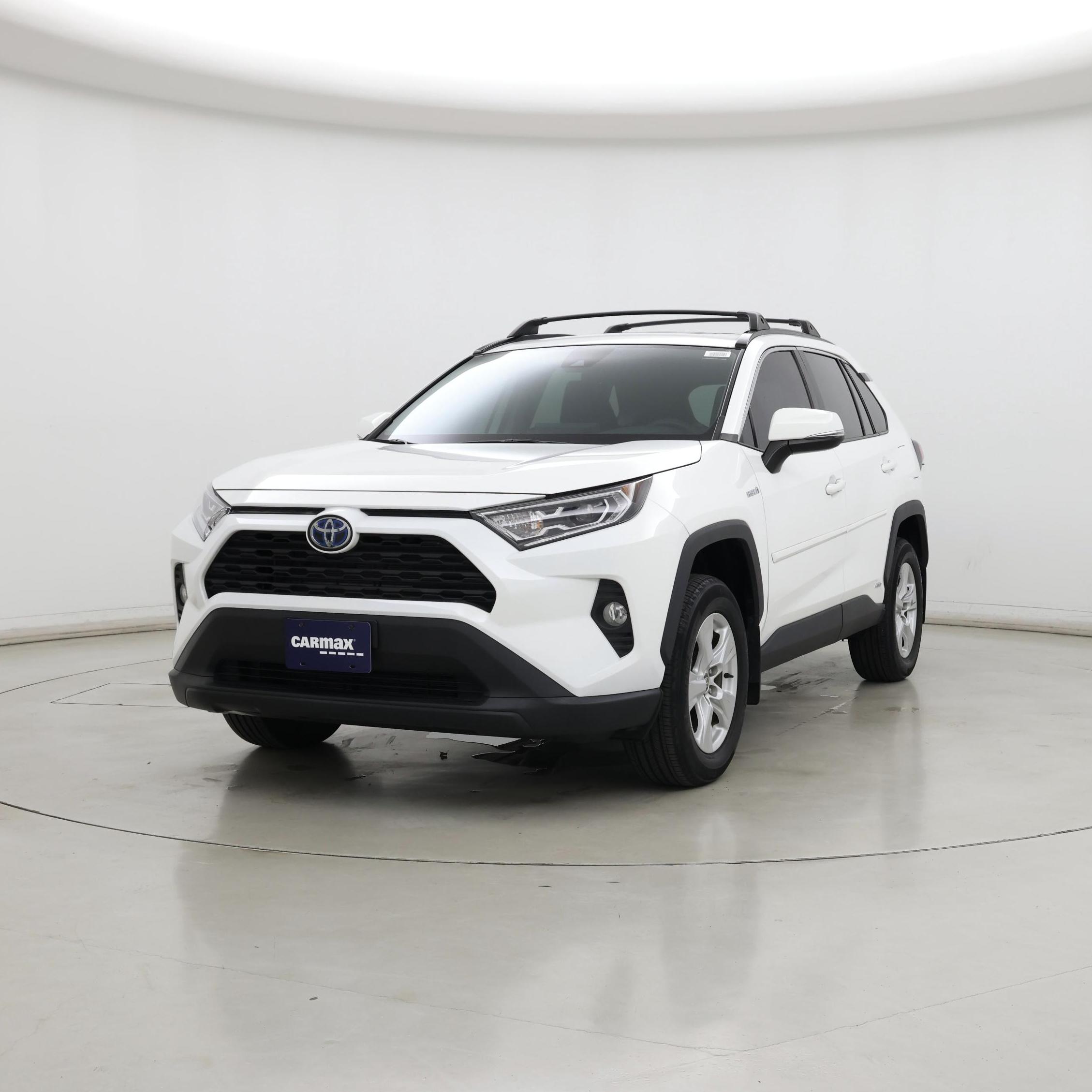 Thumbnail: 2021 Toyota RAV4 - 4