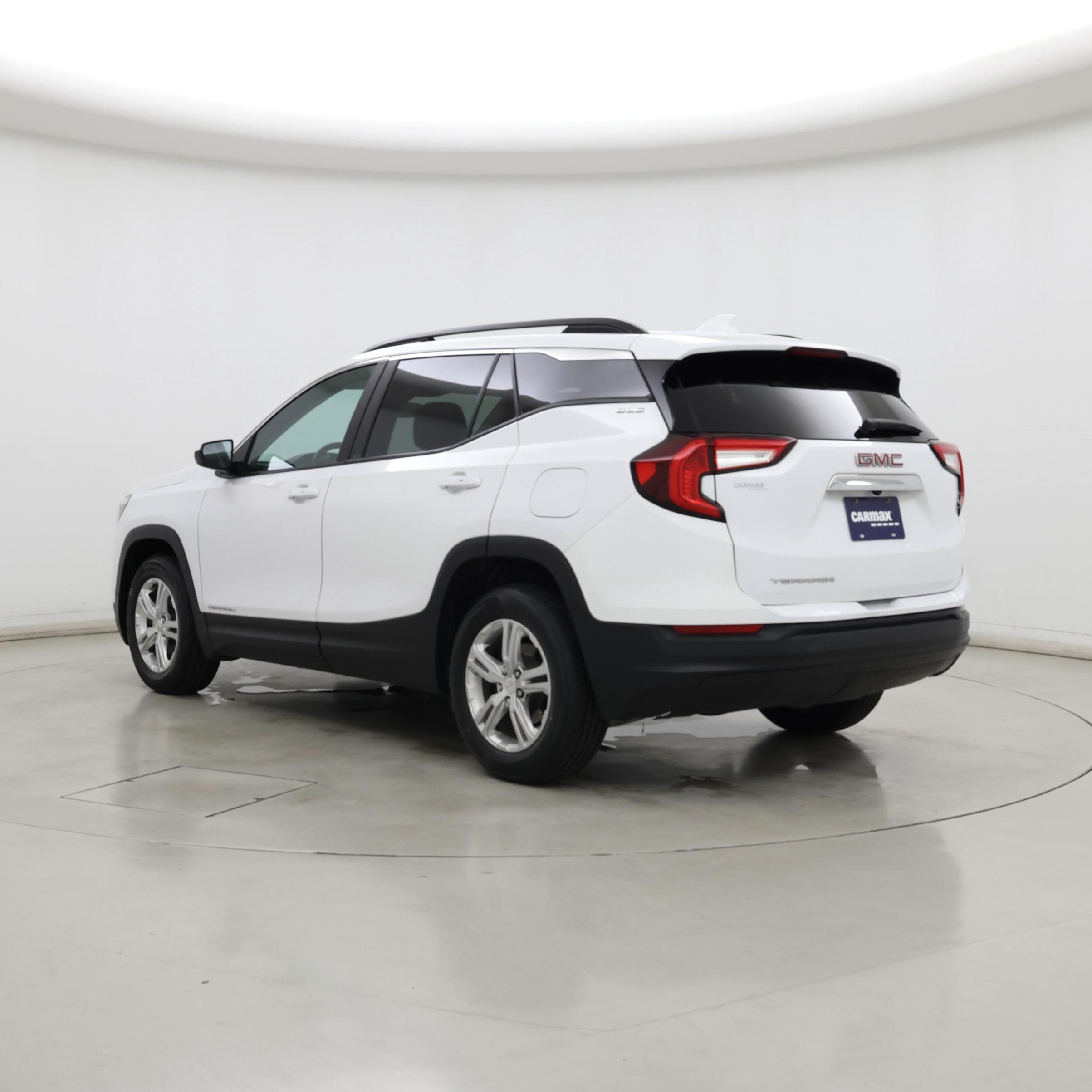 Thumbnail: 2022 GMC Terrain - 2
