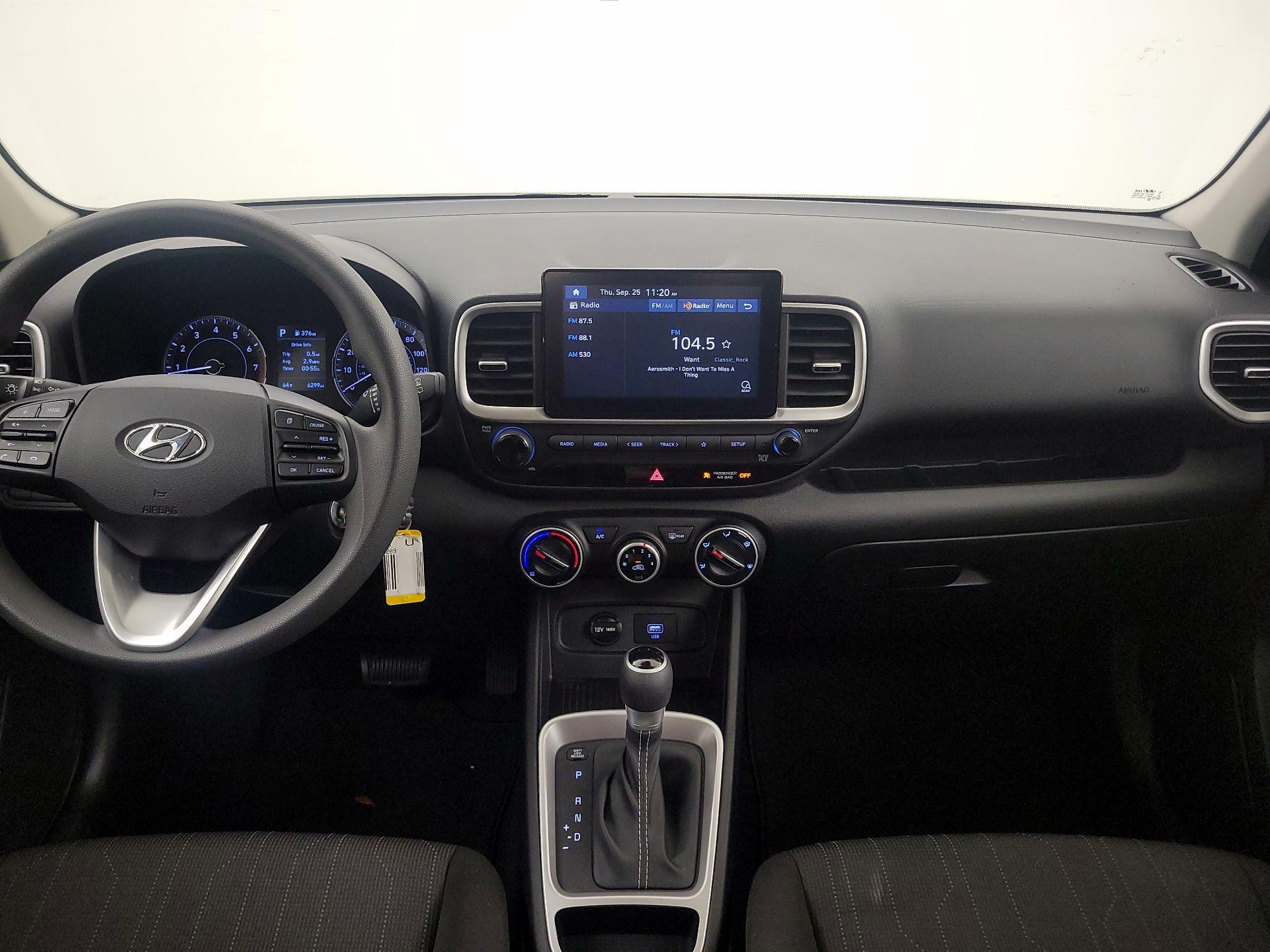 Thumbnail: 2021 Hyundai Venue - 9