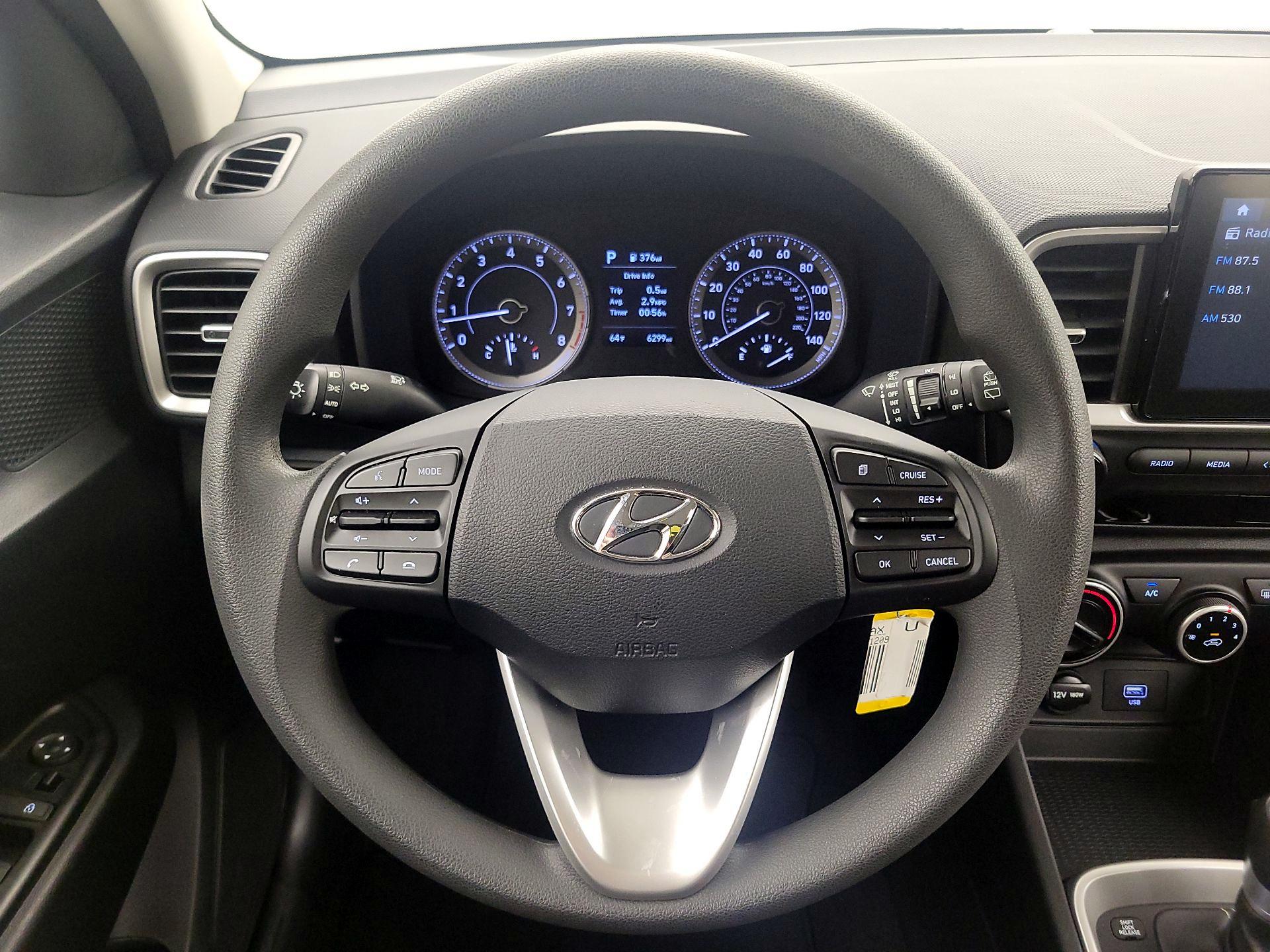 Thumbnail: 2021 Hyundai Venue - 10