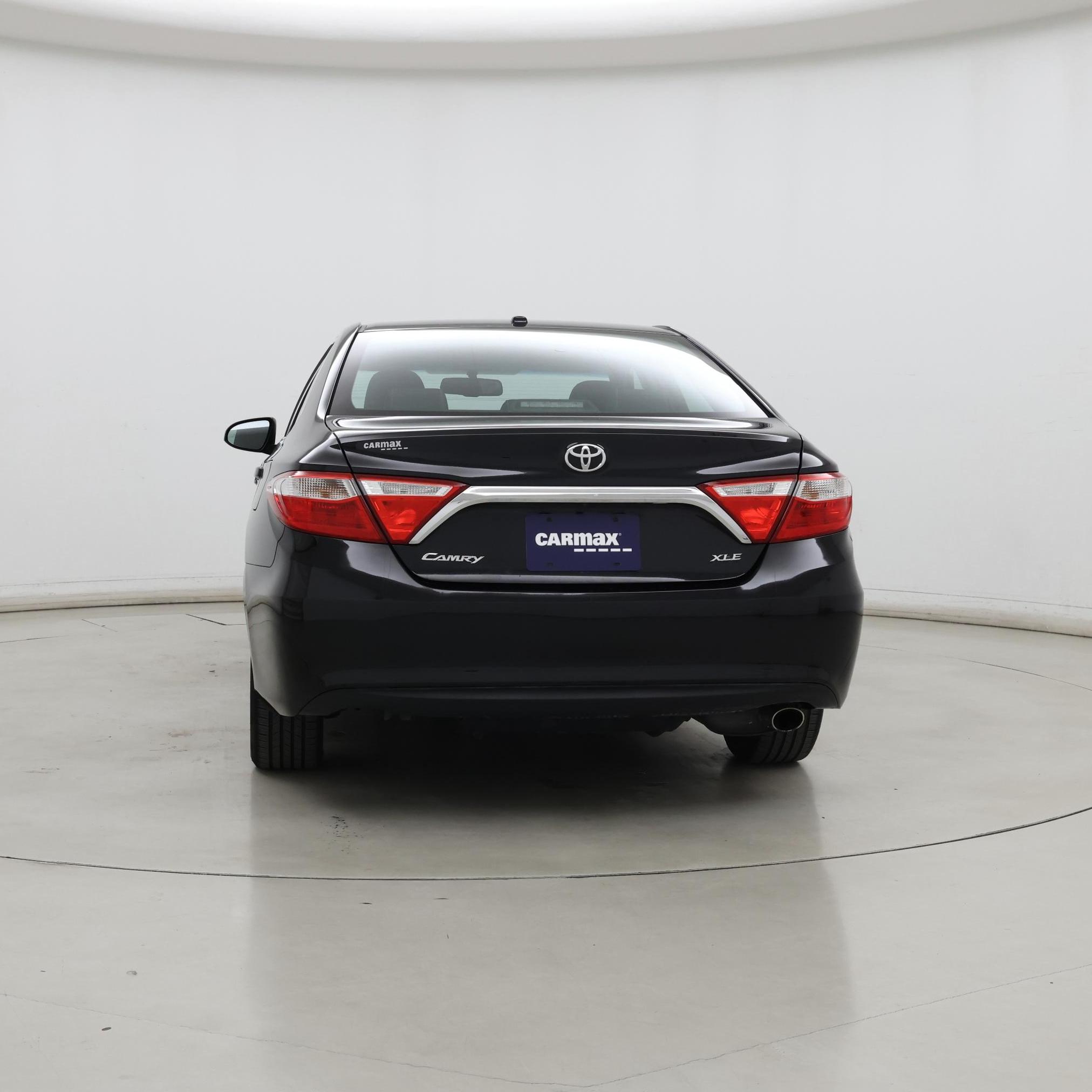 Thumbnail: 2017 Toyota Camry - 6