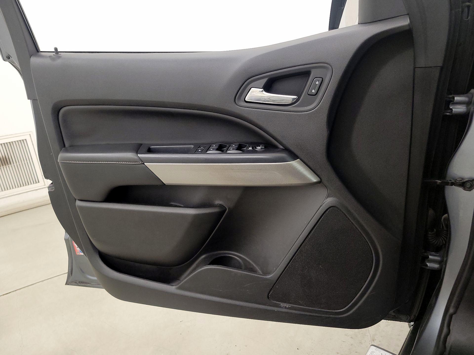 Thumbnail: 2019 GMC Canyon - 12