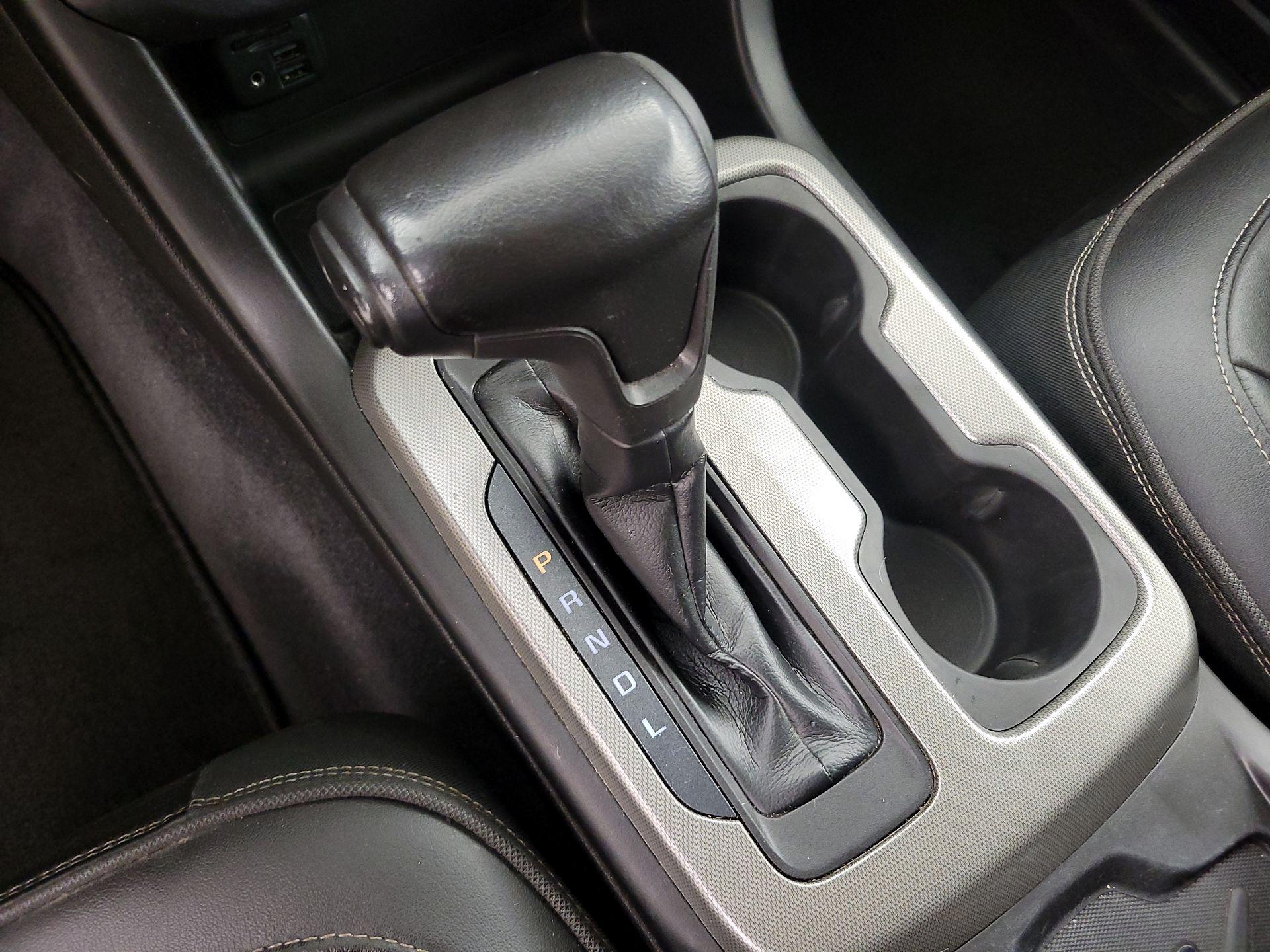 Thumbnail: 2019 GMC Canyon - 18