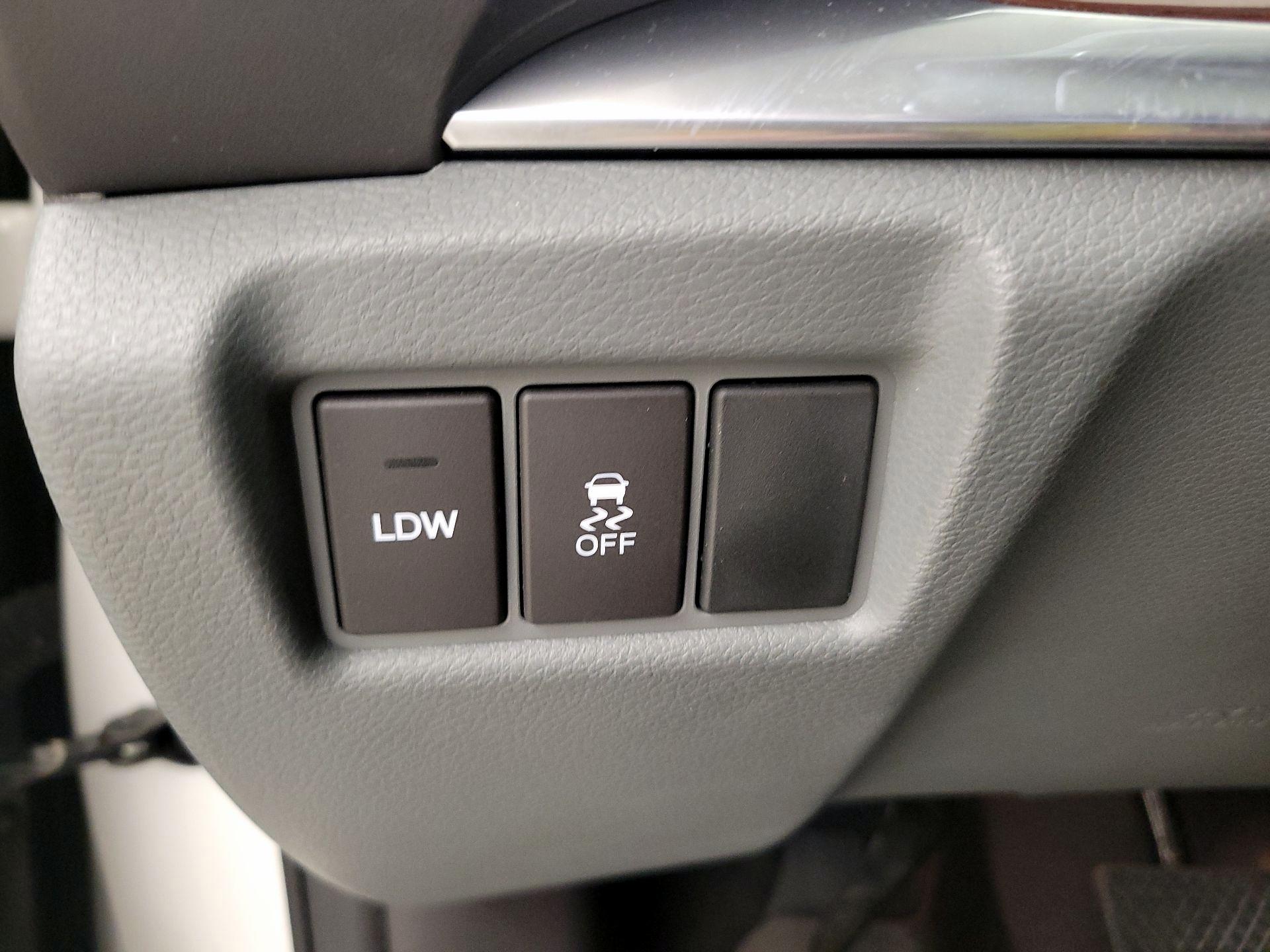 Thumbnail: 2014 Acura MDX - 13