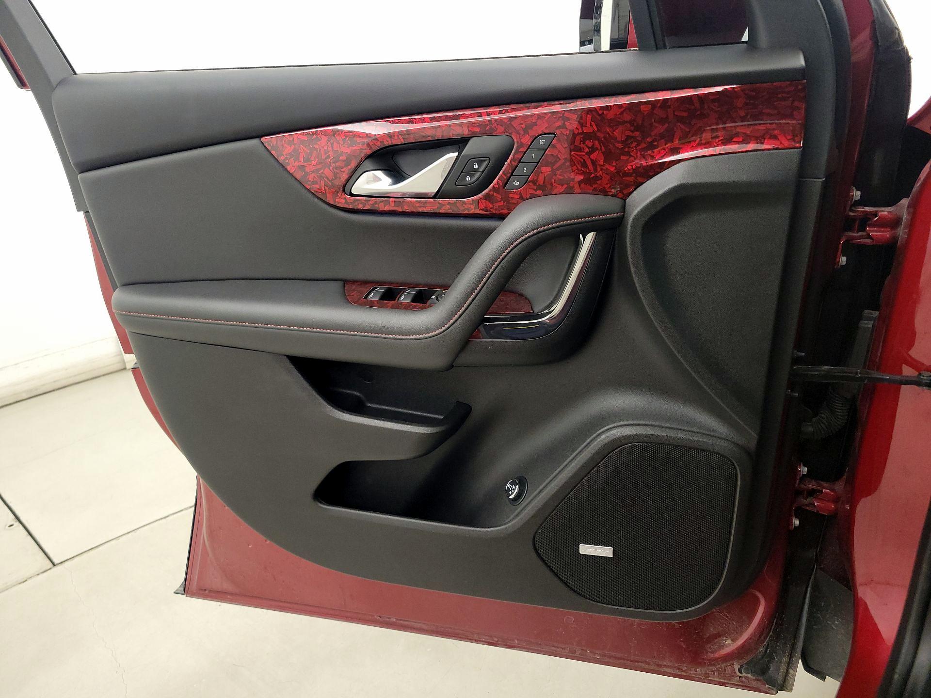 Thumbnail: 2023 Chevrolet Blazer - 12