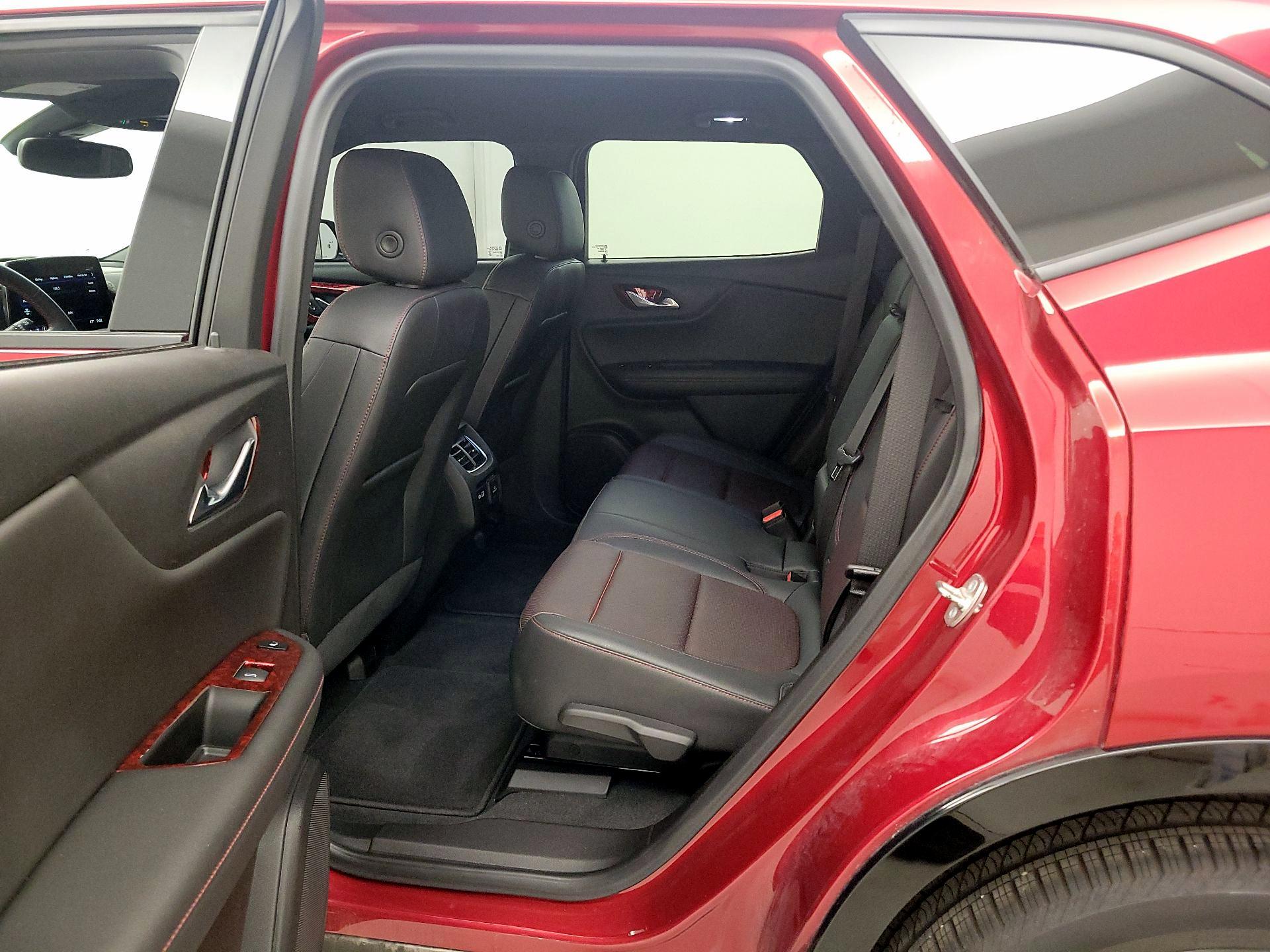 Thumbnail: 2023 Chevrolet Blazer - 20