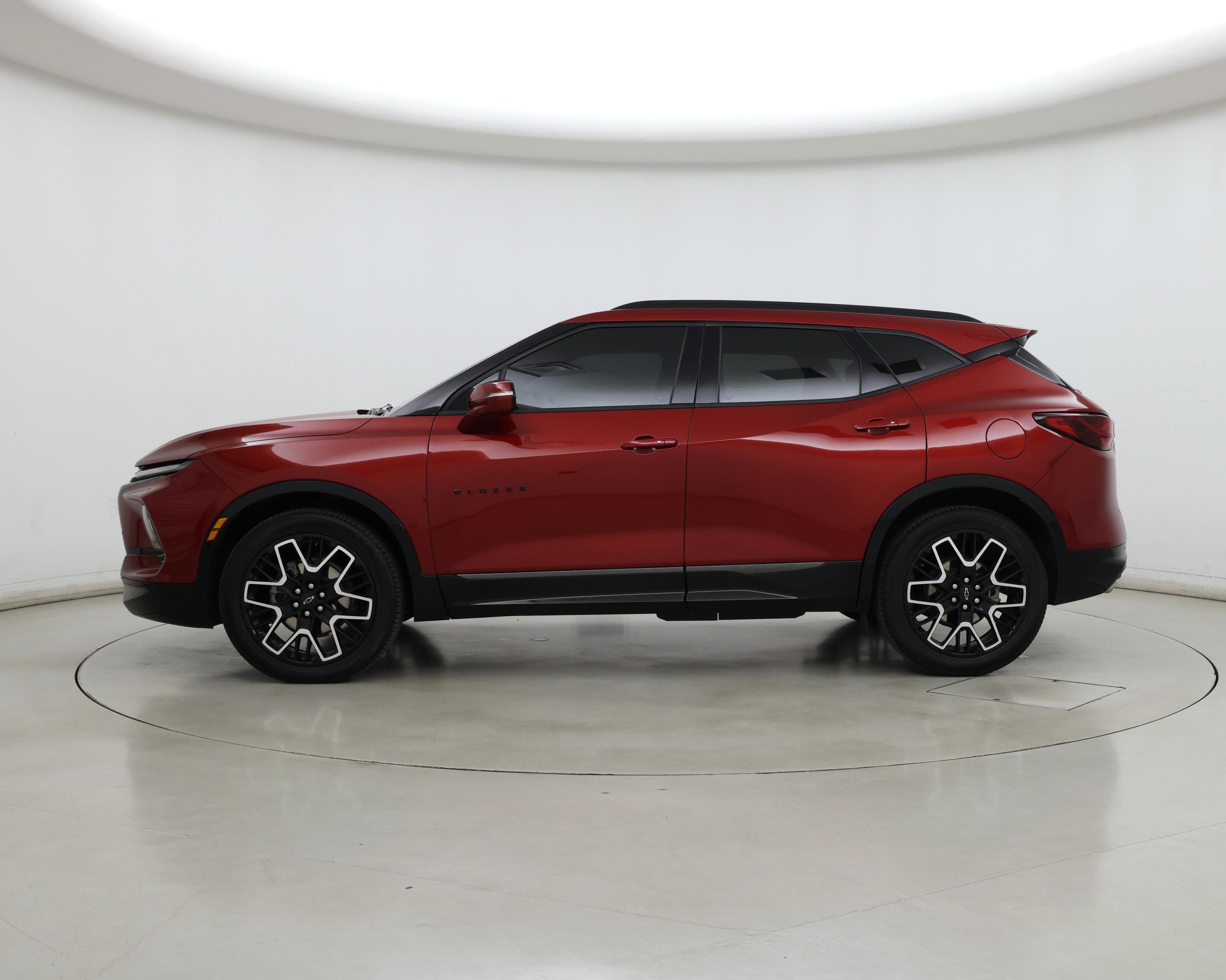 Thumbnail: 2023 Chevrolet Blazer - 3