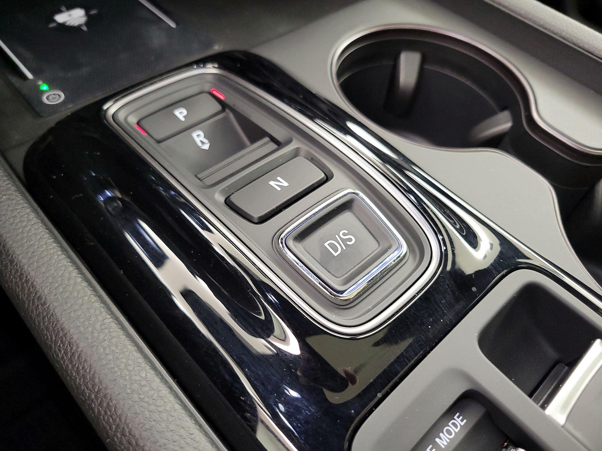 Thumbnail: 2025 Honda Pilot - 17