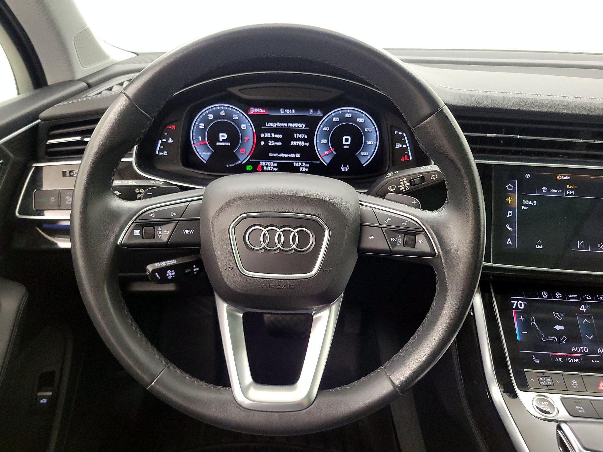 Thumbnail: 2023 Audi Q7 - 10