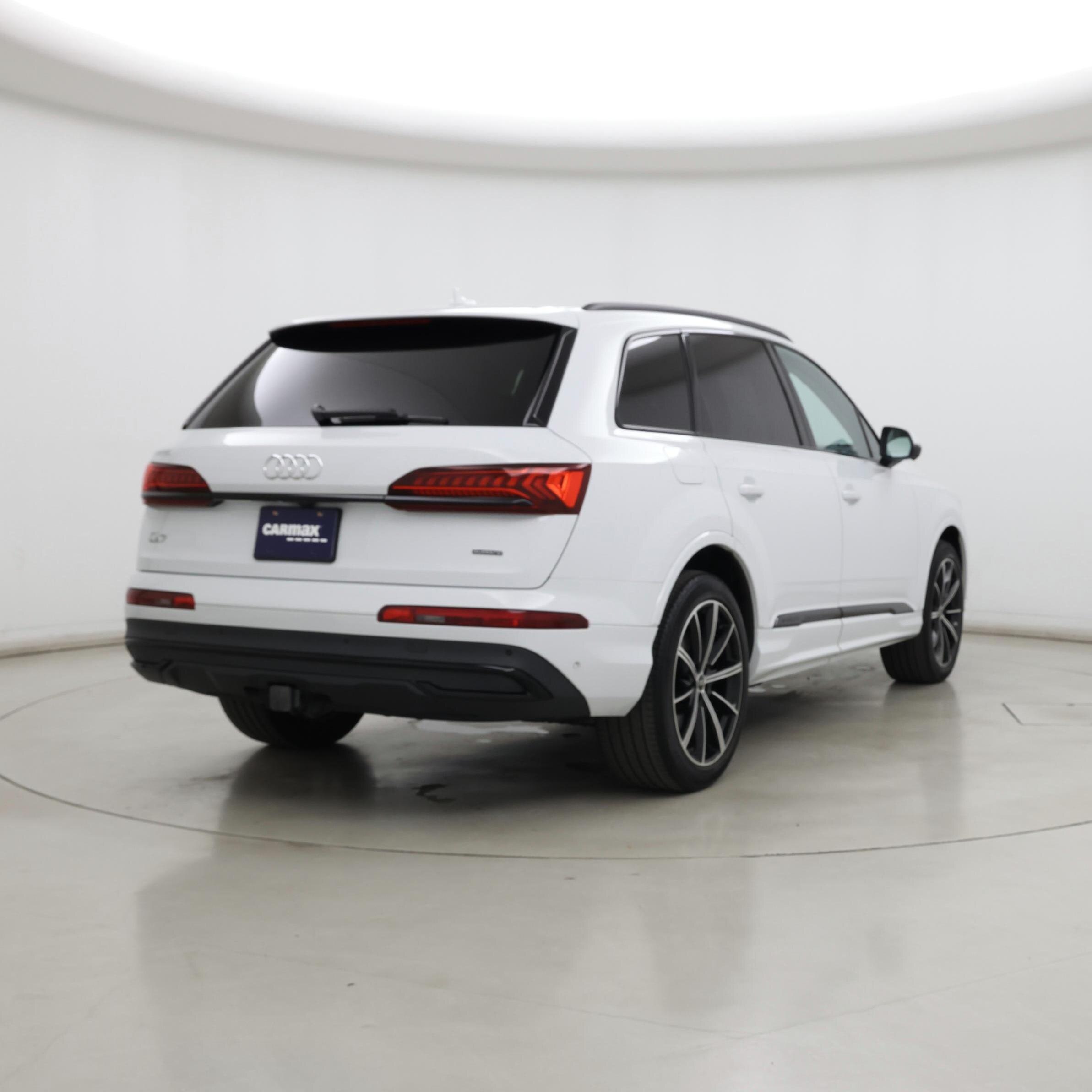 Thumbnail: 2023 Audi Q7 - 8