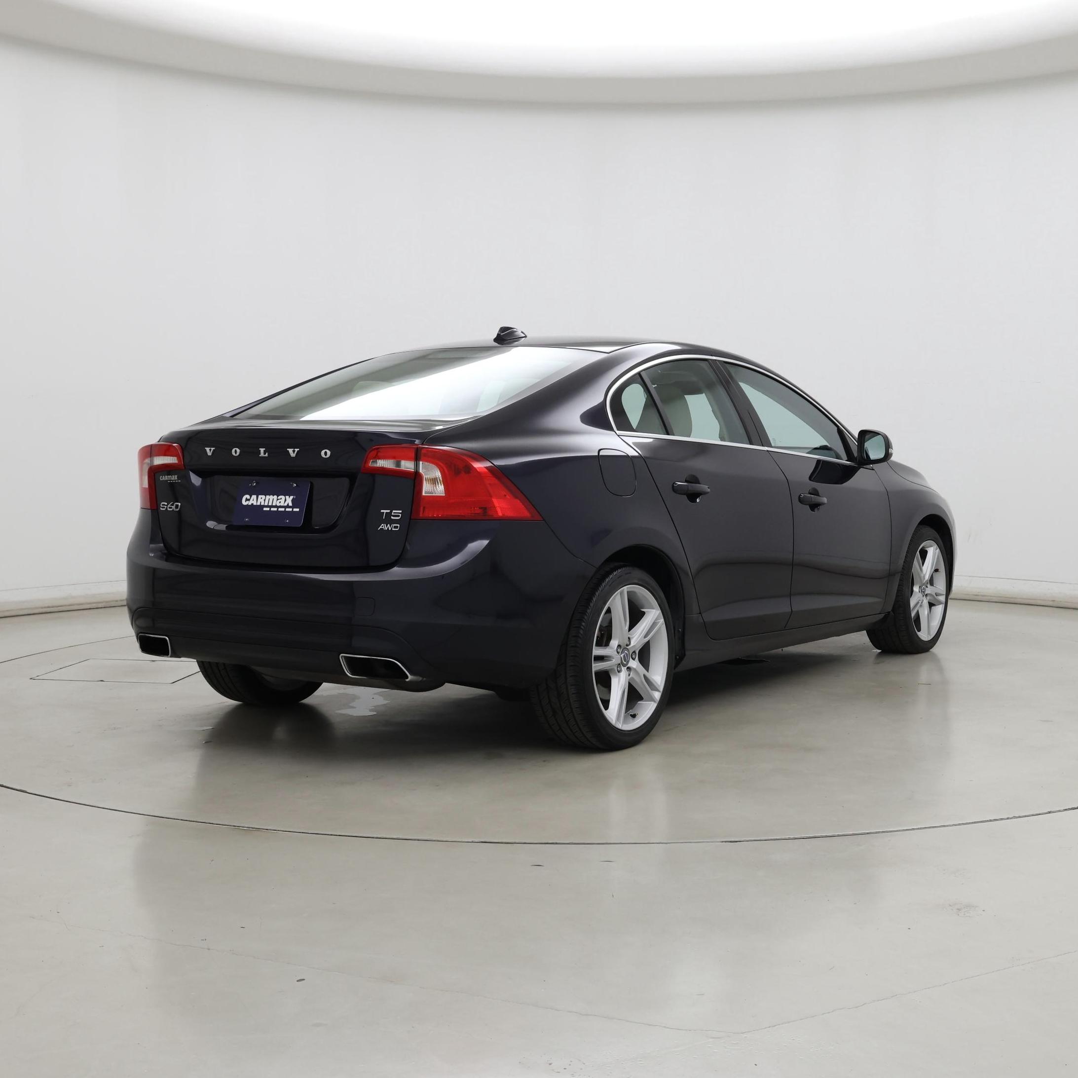 Thumbnail: 2016 Volvo S60 - 8
